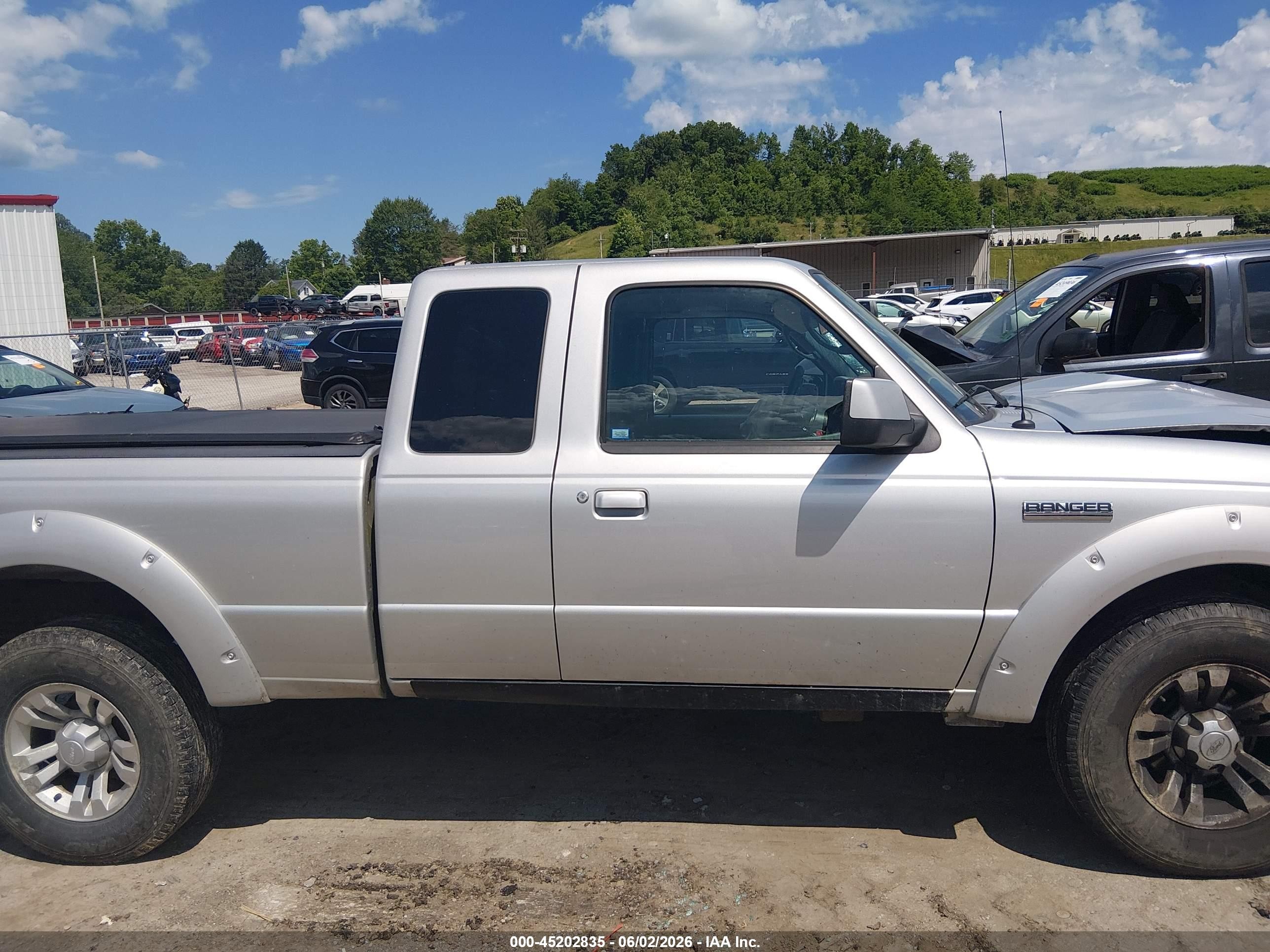 2007 Ford Ranger Fx4 Level Ii/fx4 Off-road/sport/xlt Серебряный vin: 1FTZR45E77PA79001