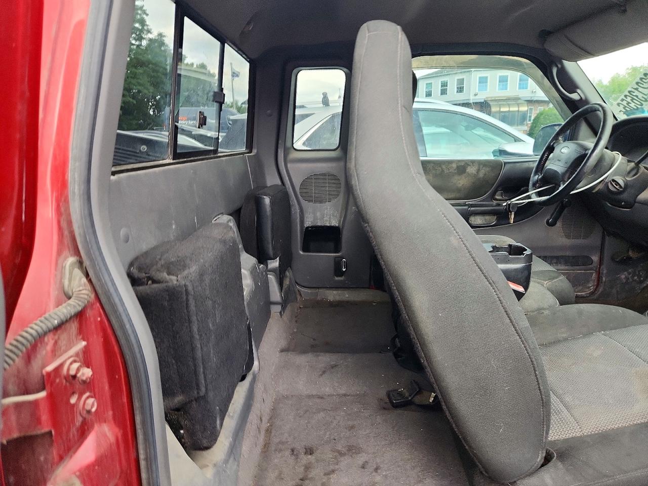2003 Ford Ranger Super Cab Red vin: 1FTZR45E83TA39396