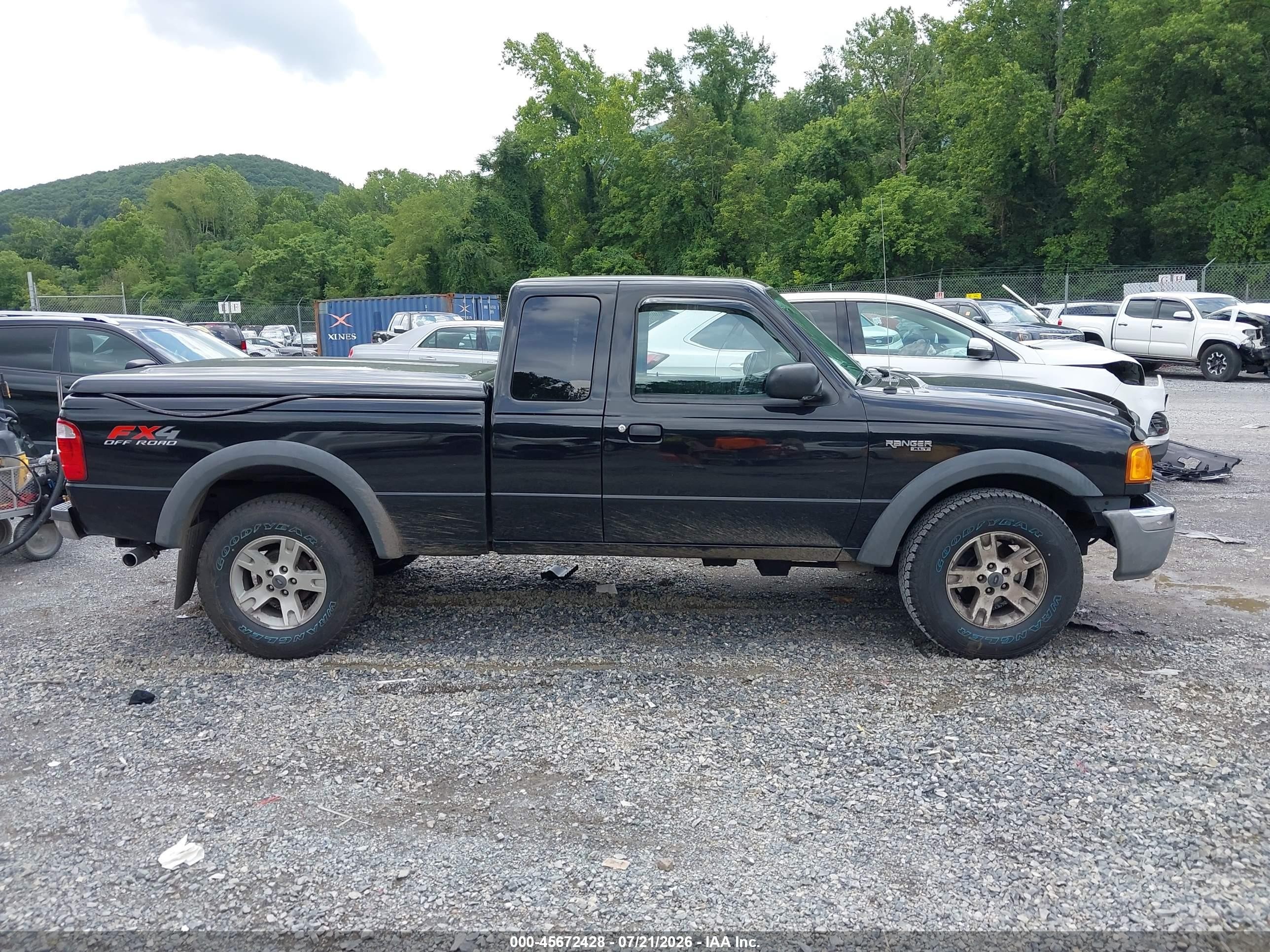 2004 Ford Ranger Black vin: 1FTZR45E84PA96210
