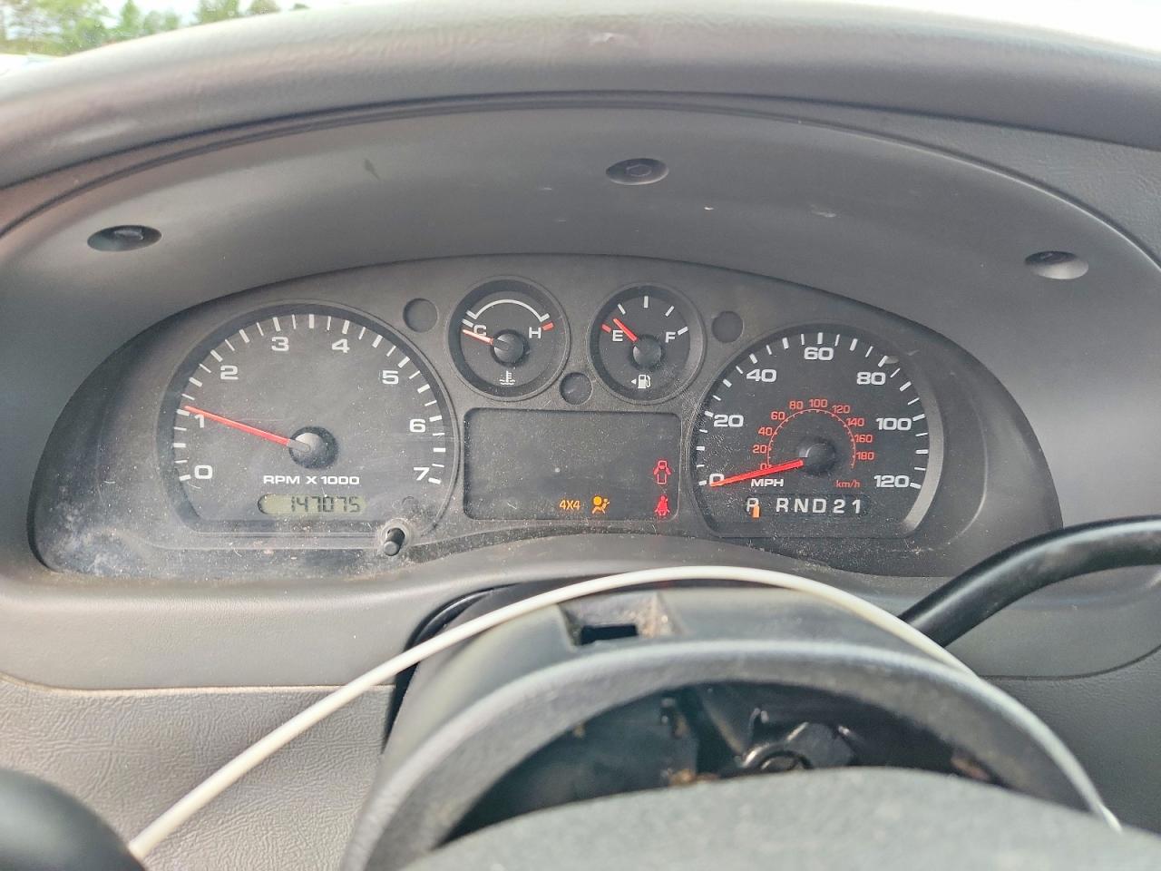 2007 Ford Ranger Super Cab Красный vin: 1FTZR45E87PA08597