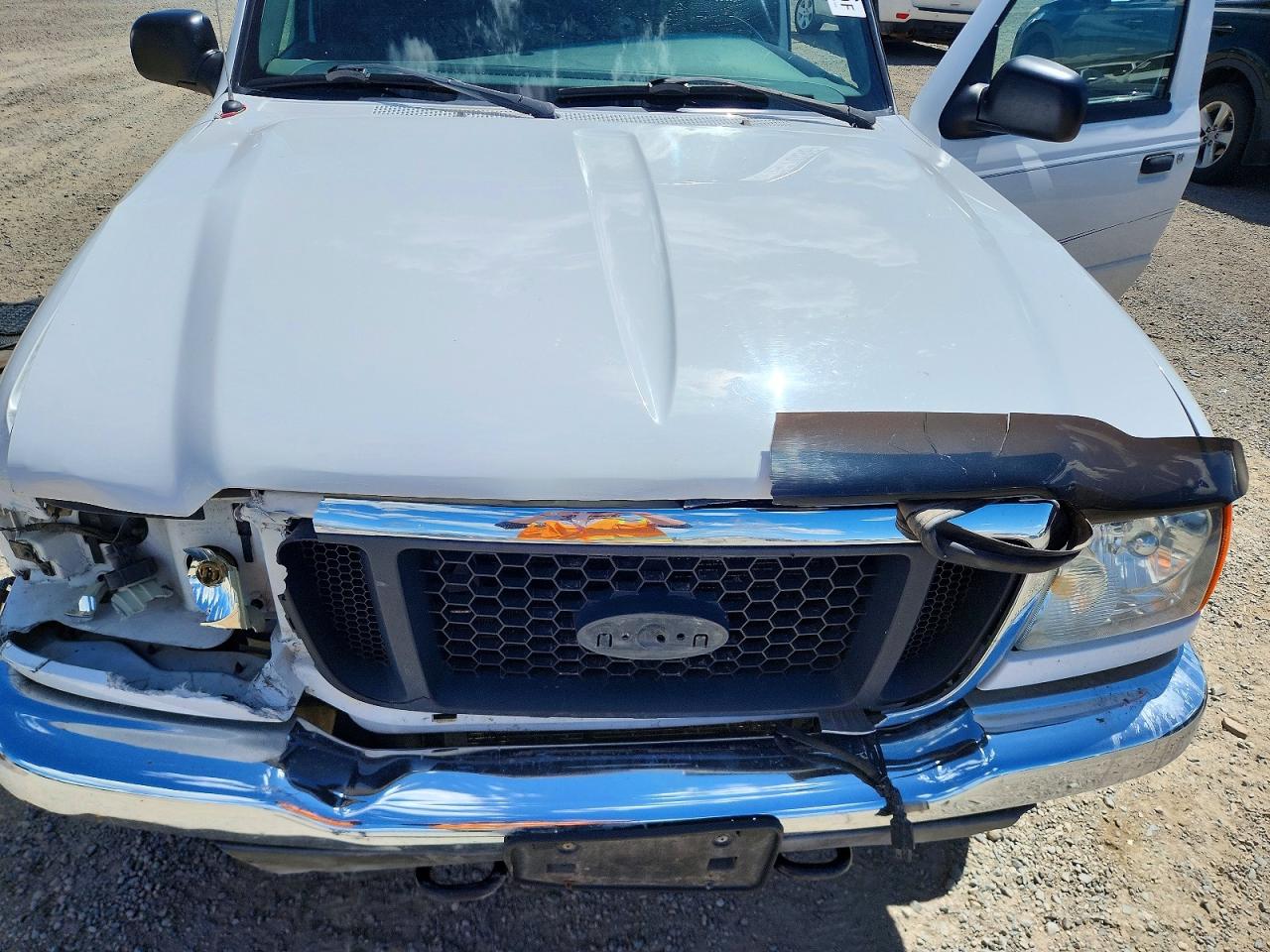 2004 Ford Ranger Super Cab White vin: 1FTZR45E94PA08555
