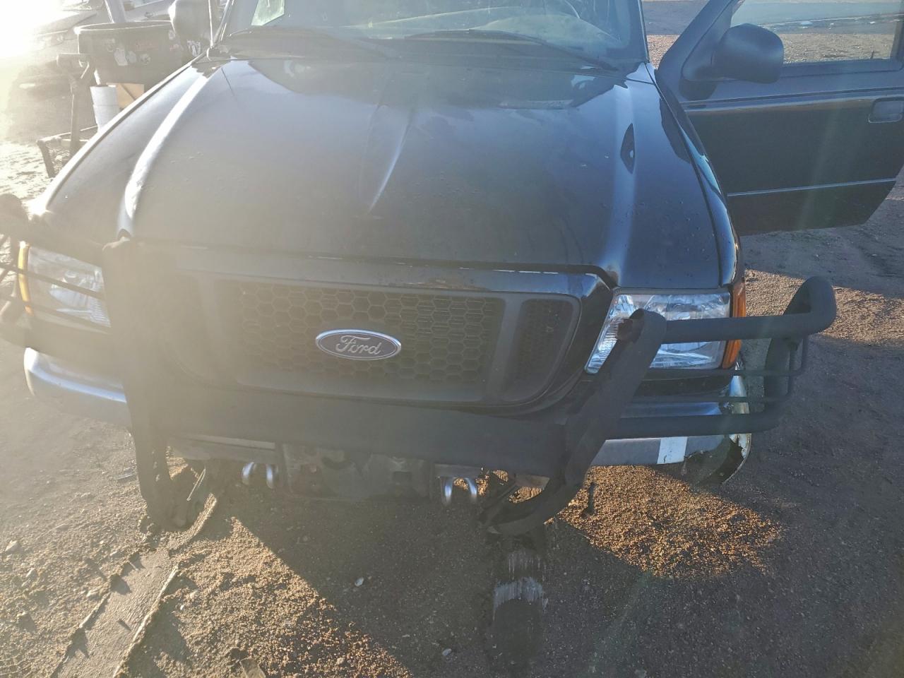 2004 Ford Ranger Super Cab Black vin: 1FTZR45E94PB53532