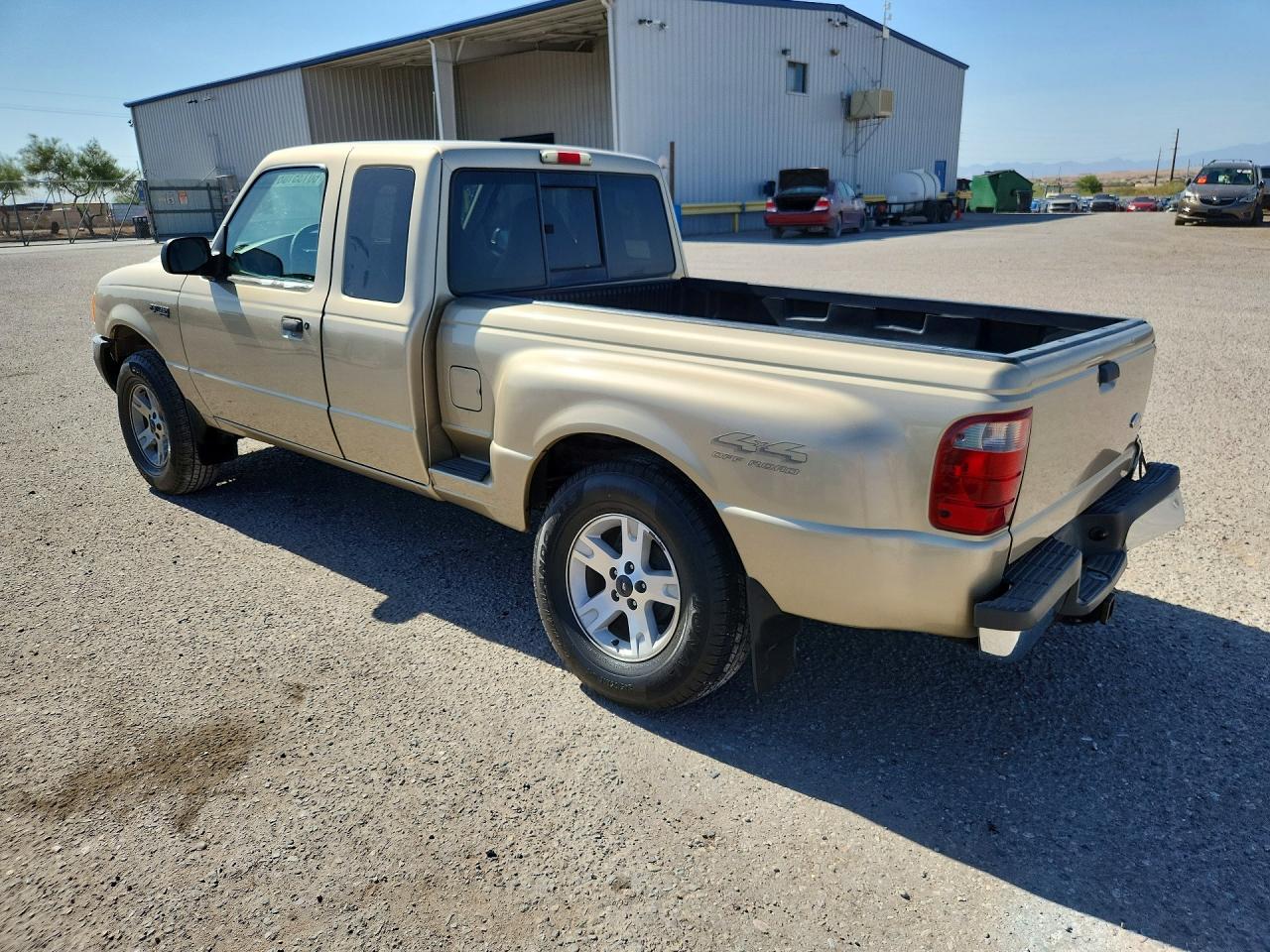 2002 Ford Ranger Super Cab Tan vin: 1FTZR45EX2PA06813