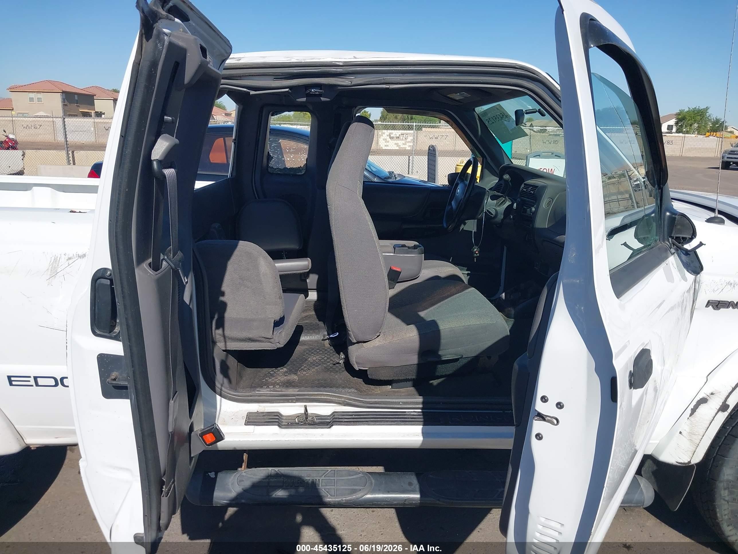 2002 Ford Ranger Edge/xlt White vin: 1FTZR45EX2PA24602