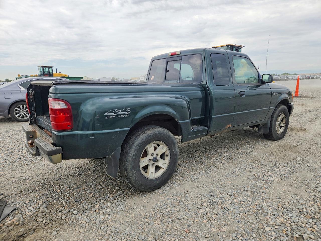 2002 Ford Ranger Super Cab Green vin: 1FTZR45EX2PB07558
