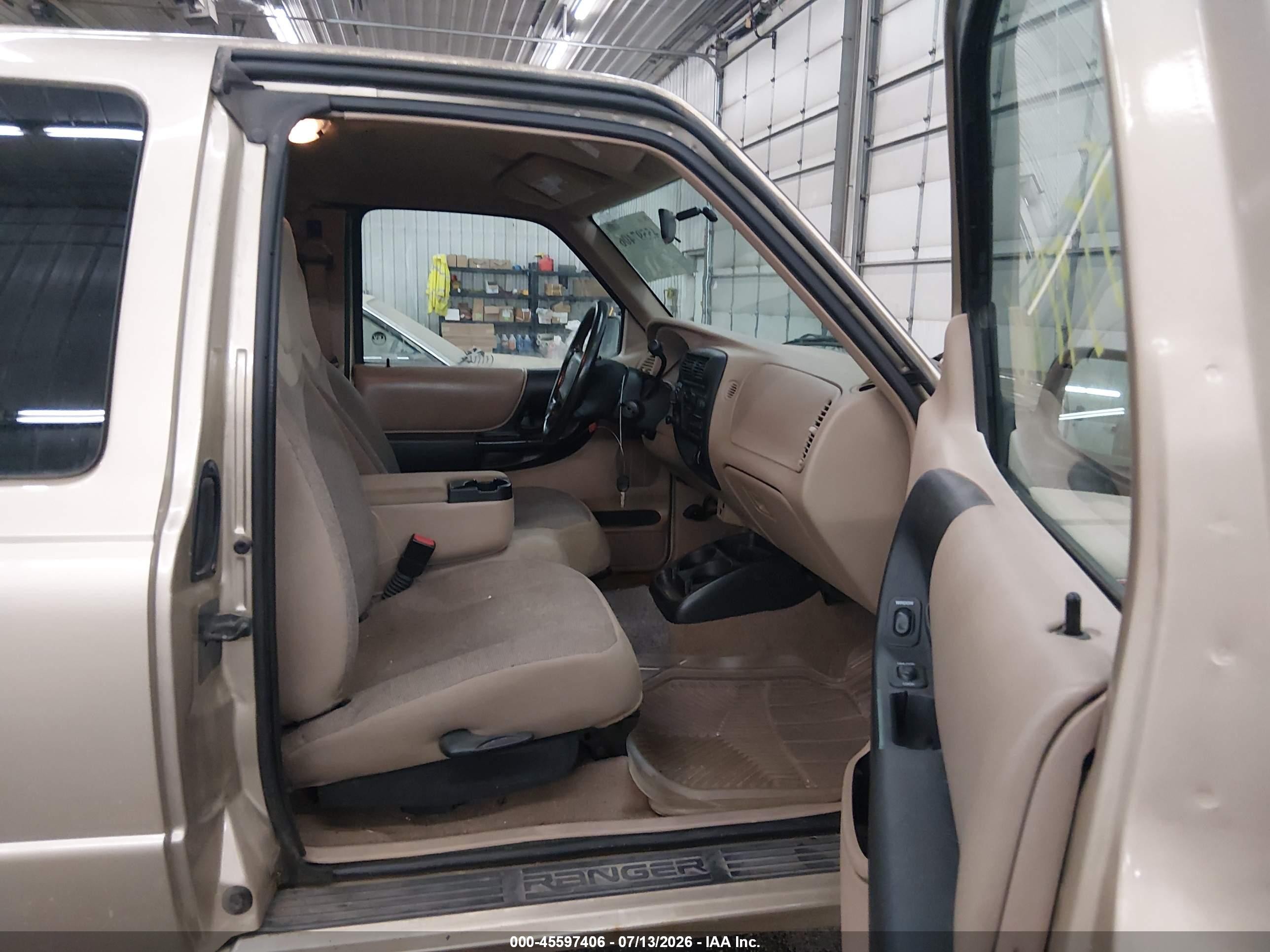 2002 Ford Ranger Edge/xlt Gold vin: 1FTZR45EX2PB29446