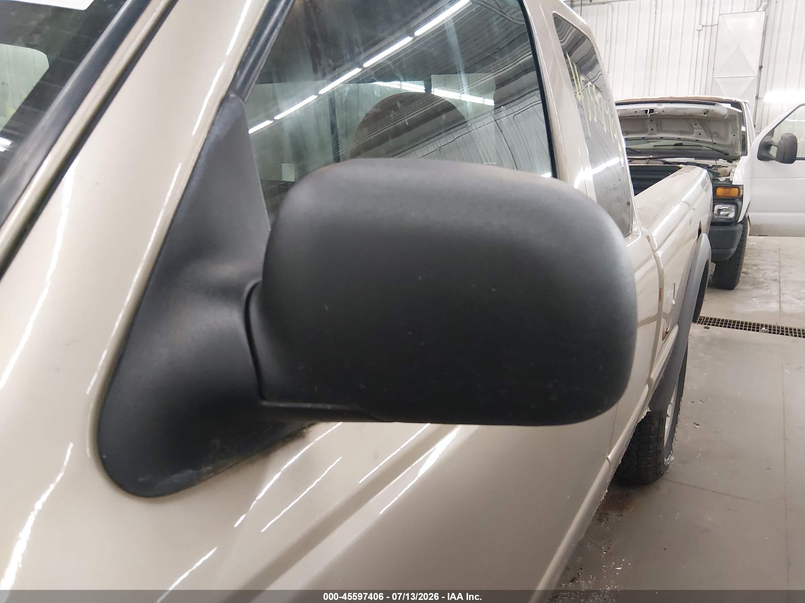 2002 Ford Ranger Edge/xlt Gold vin: 1FTZR45EX2PB29446