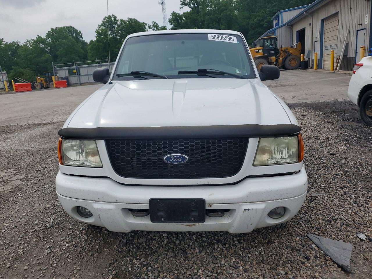 2002 Ford Ranger Super Cab White vin: 1FTZR45EX2TA10741
