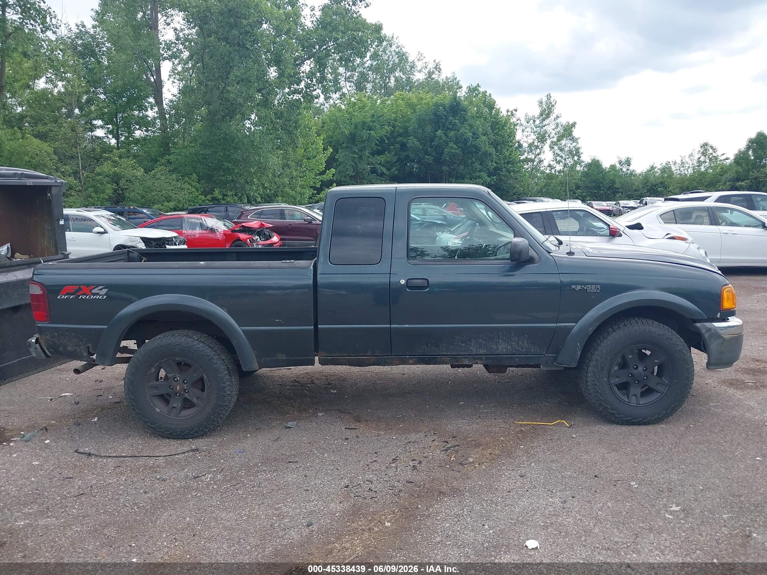 2004 Ford Ranger Super Cab Green vin: 1FTZR45EX4TA00472