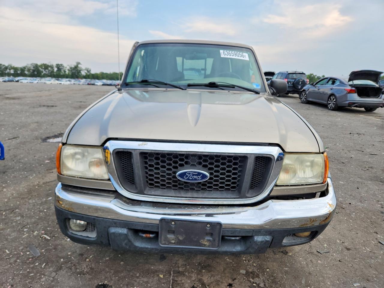 2005 Ford Ranger Super Cab Tan vin: 1FTZR45EX5PA09215
