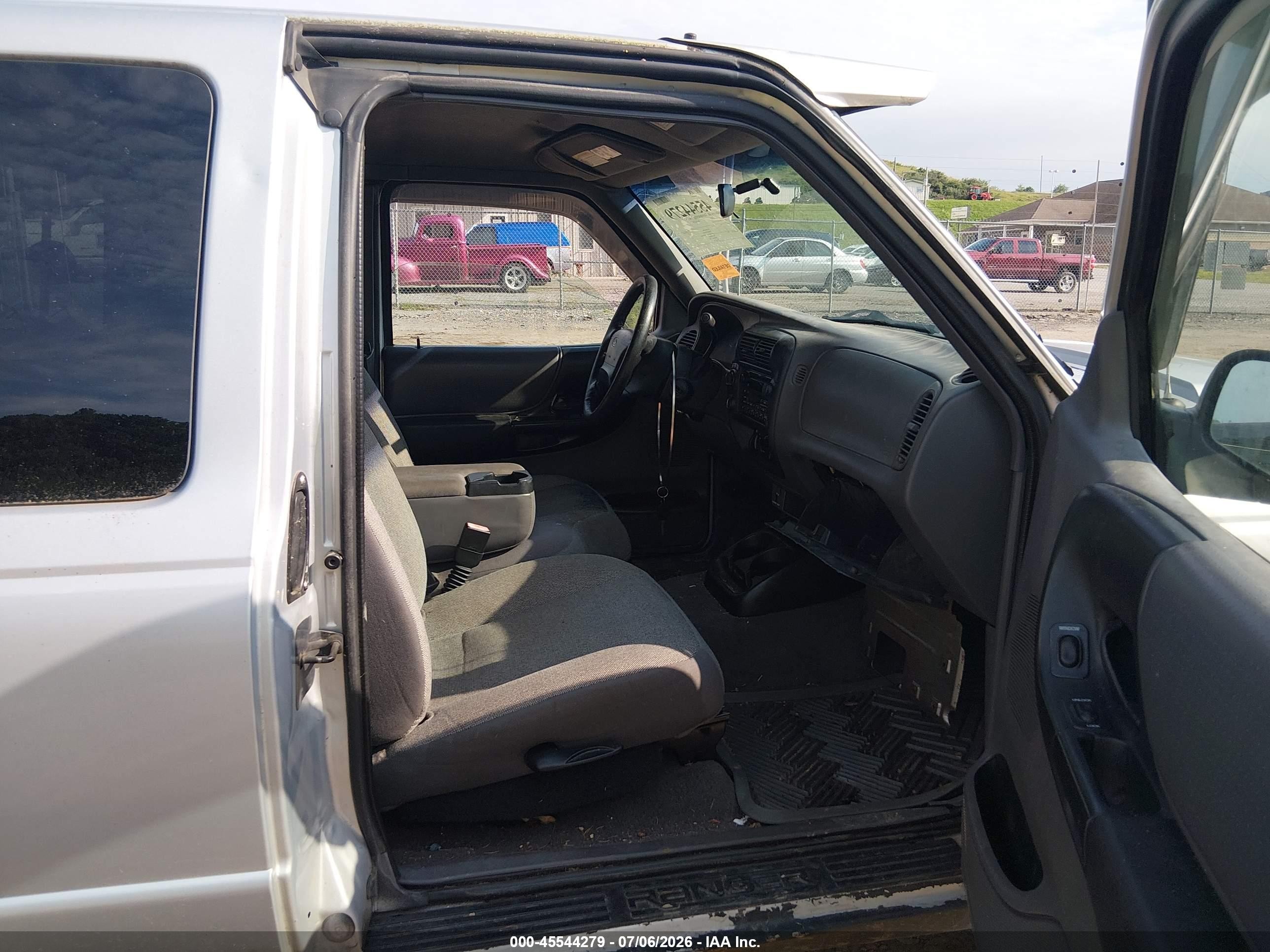2002 Ford Ranger Edge/xlt Silver vin: 1FTZR45U42TA28367