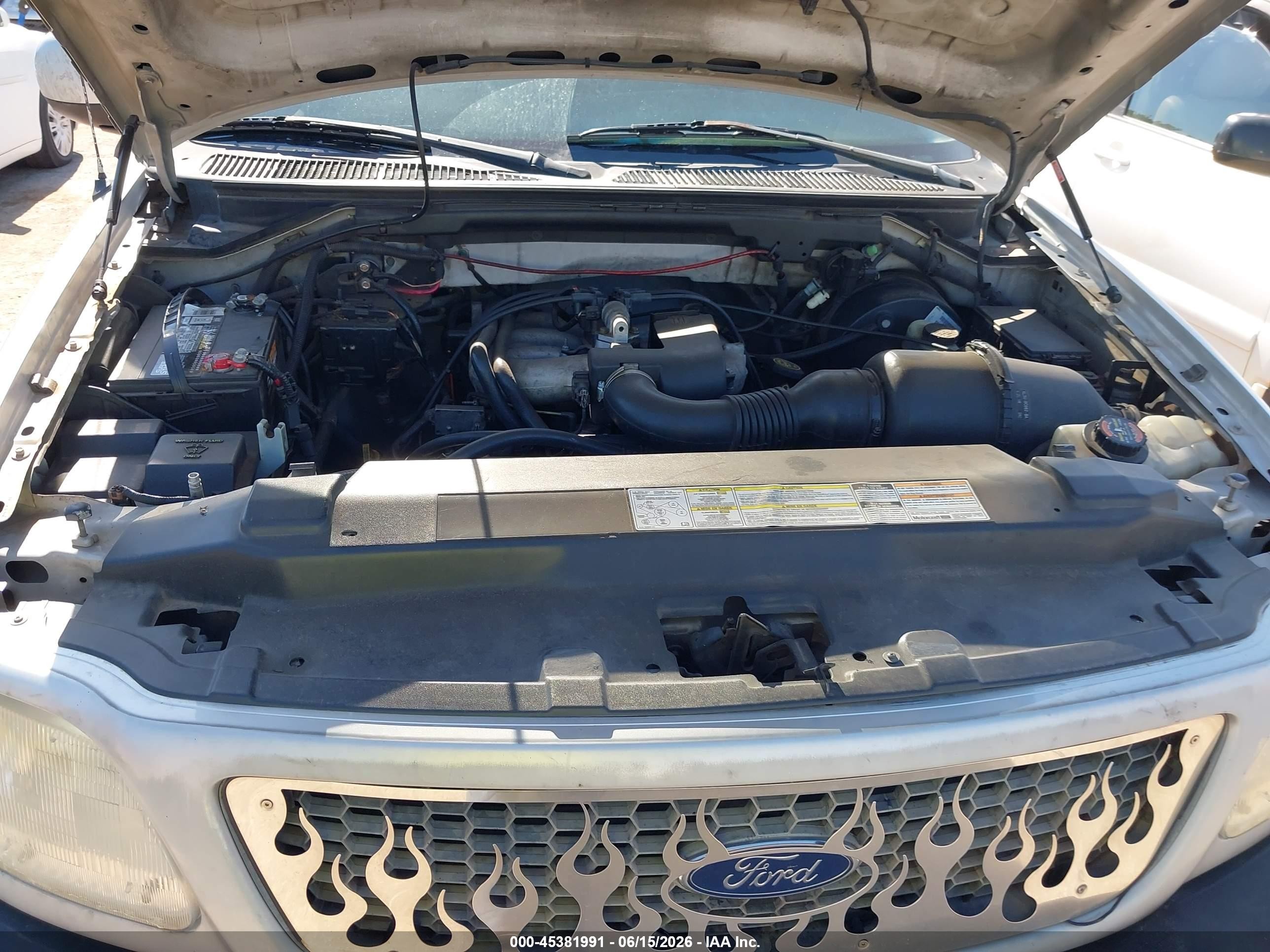 2000 Ford F-150 Xl/xlt Silver vin: 1FTZX0724YKA96564