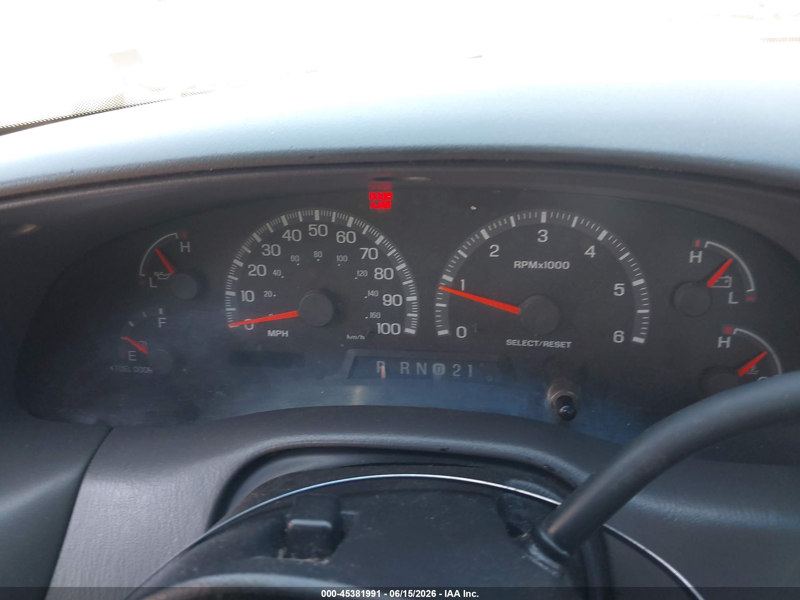 2000 Ford F-150 Xl/xlt Silver vin: 1FTZX0724YKA96564