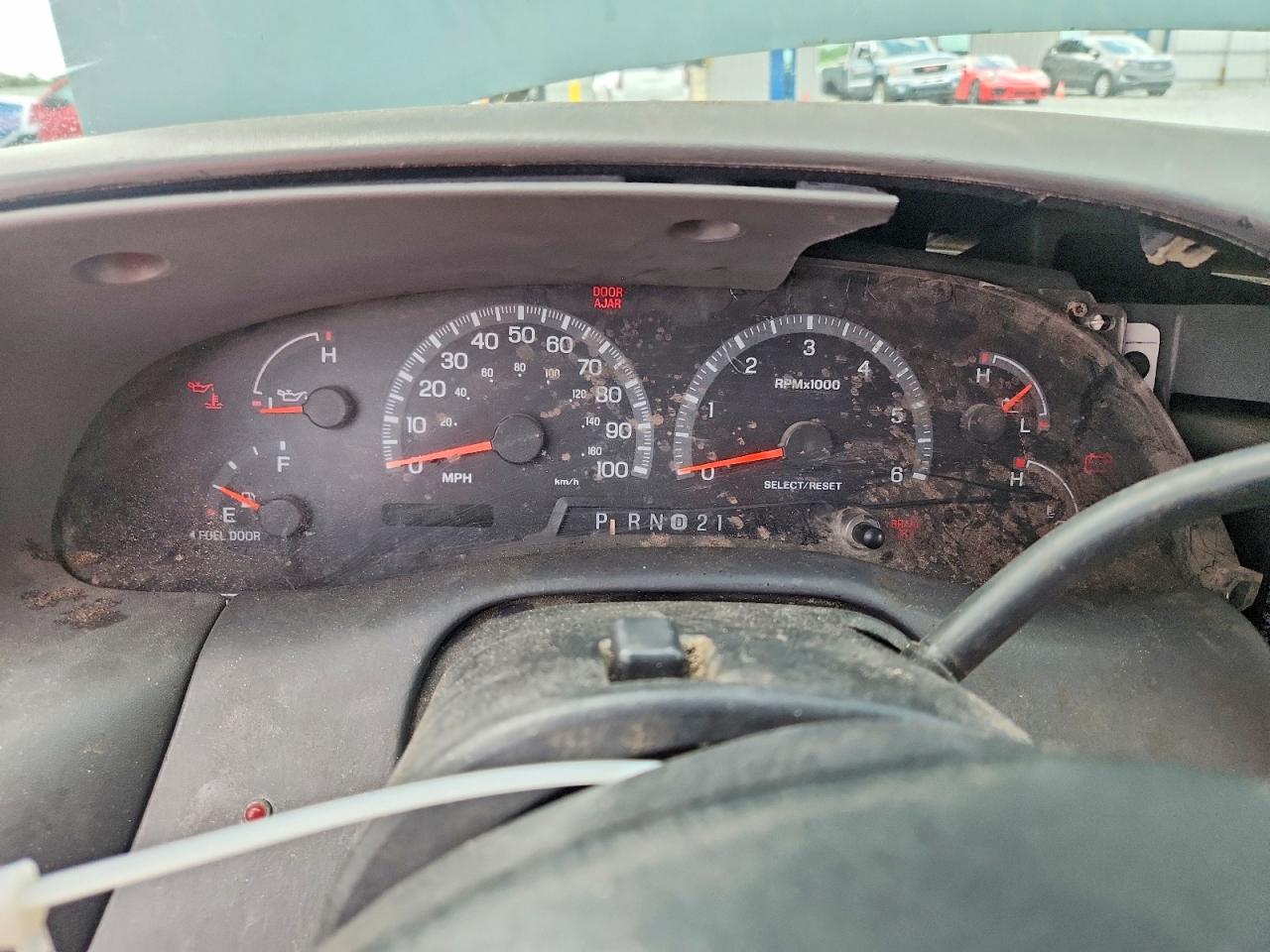 2000 Ford F150 Gray vin: 1FTZX0725YKB25795
