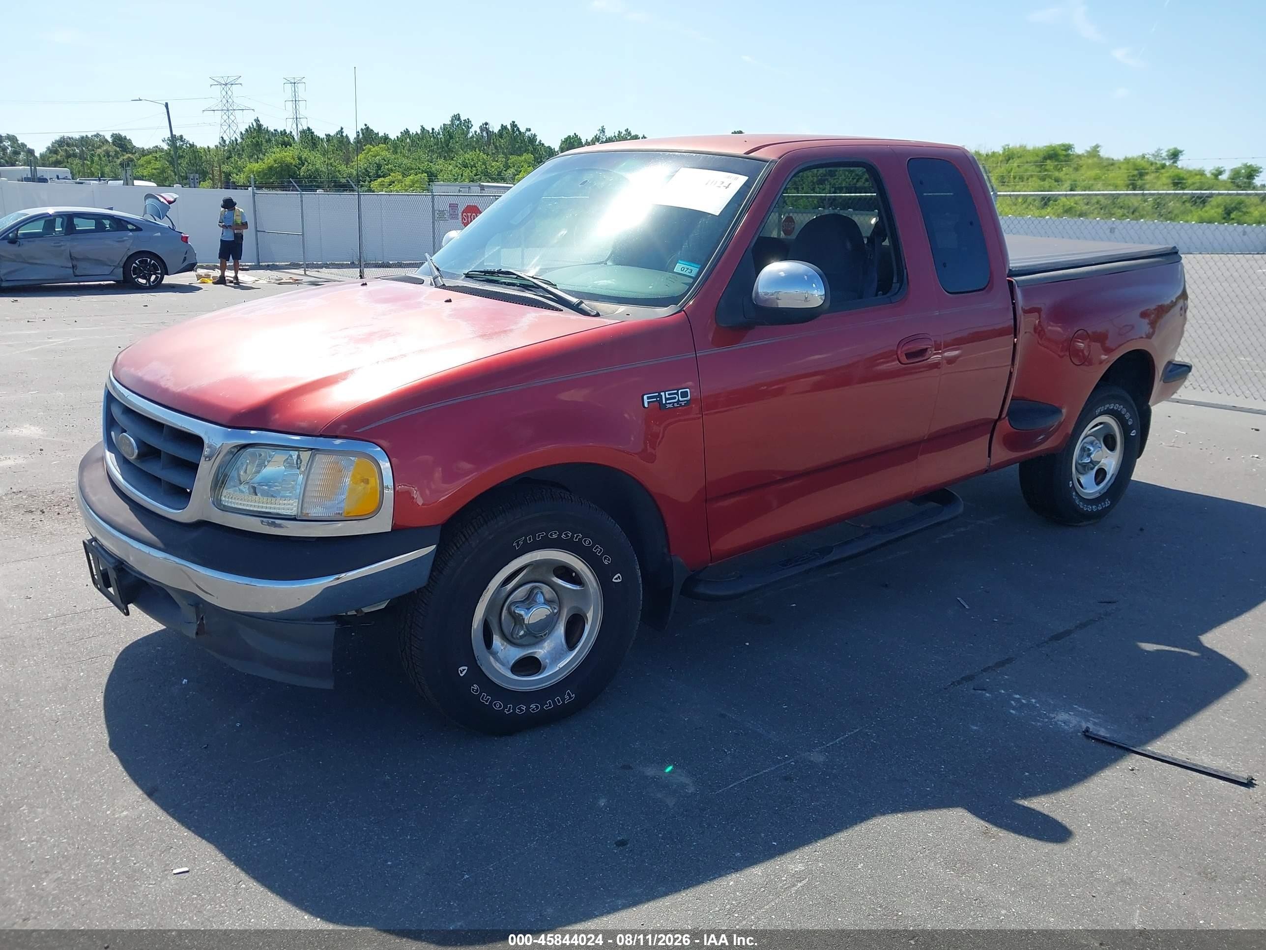 2000 Ford F-150 Xl/xlt Красный vin: 1FTZX0728YKB35334