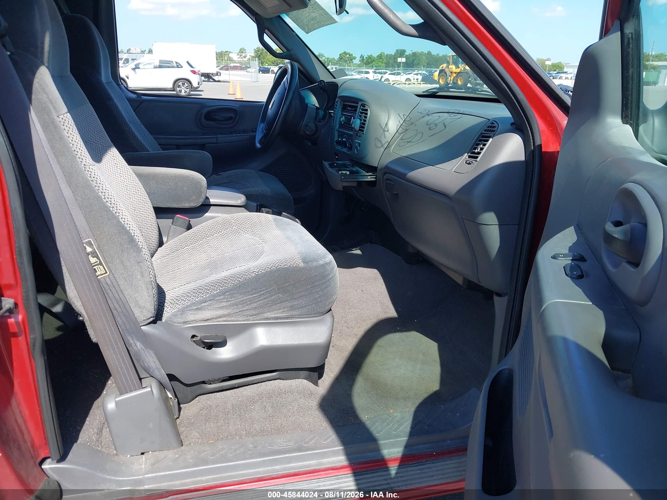 2000 Ford F-150 Xl/xlt Красный vin: 1FTZX0728YKB35334