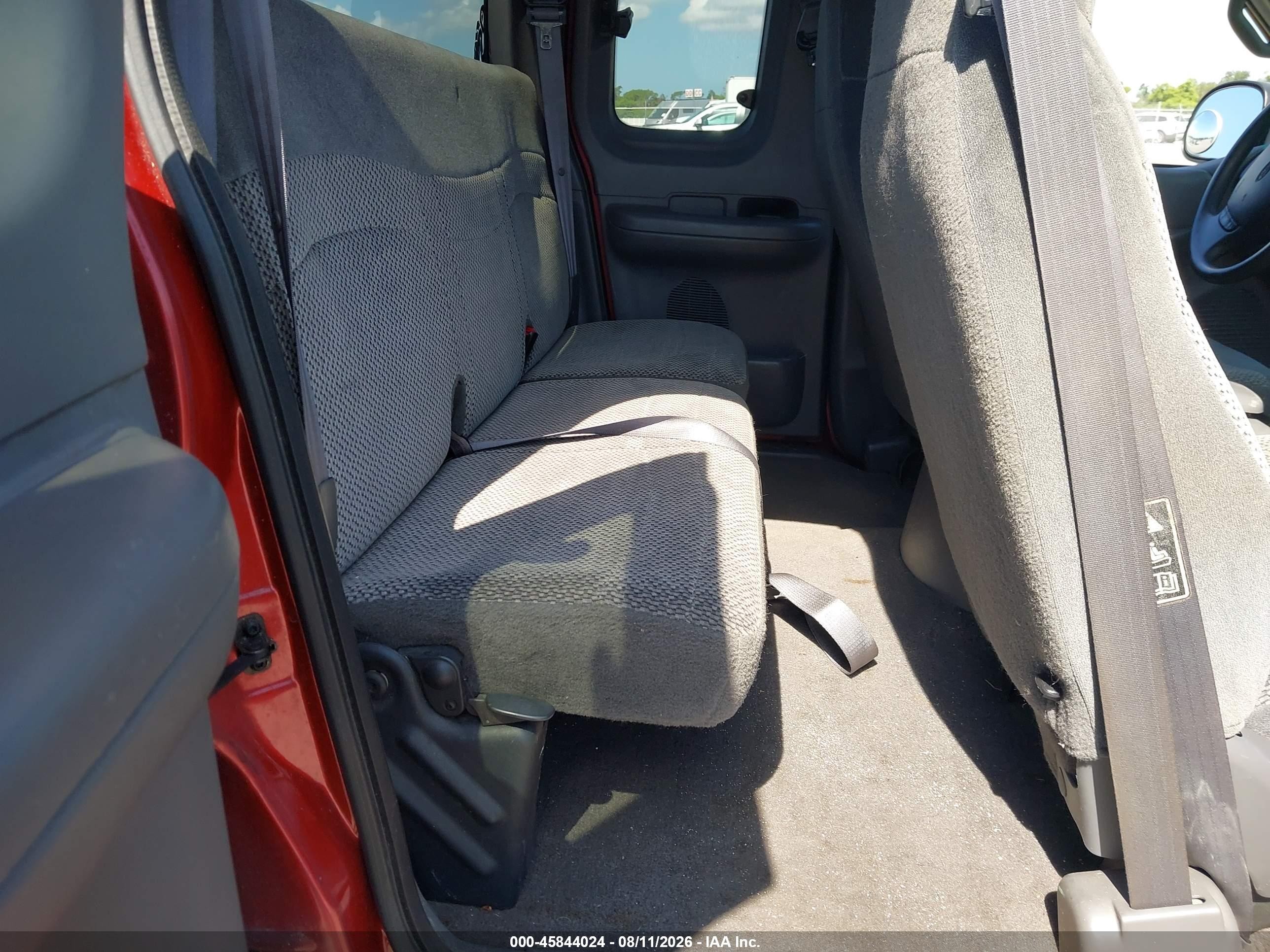 2000 Ford F-150 Xl/xlt Красный vin: 1FTZX0728YKB35334