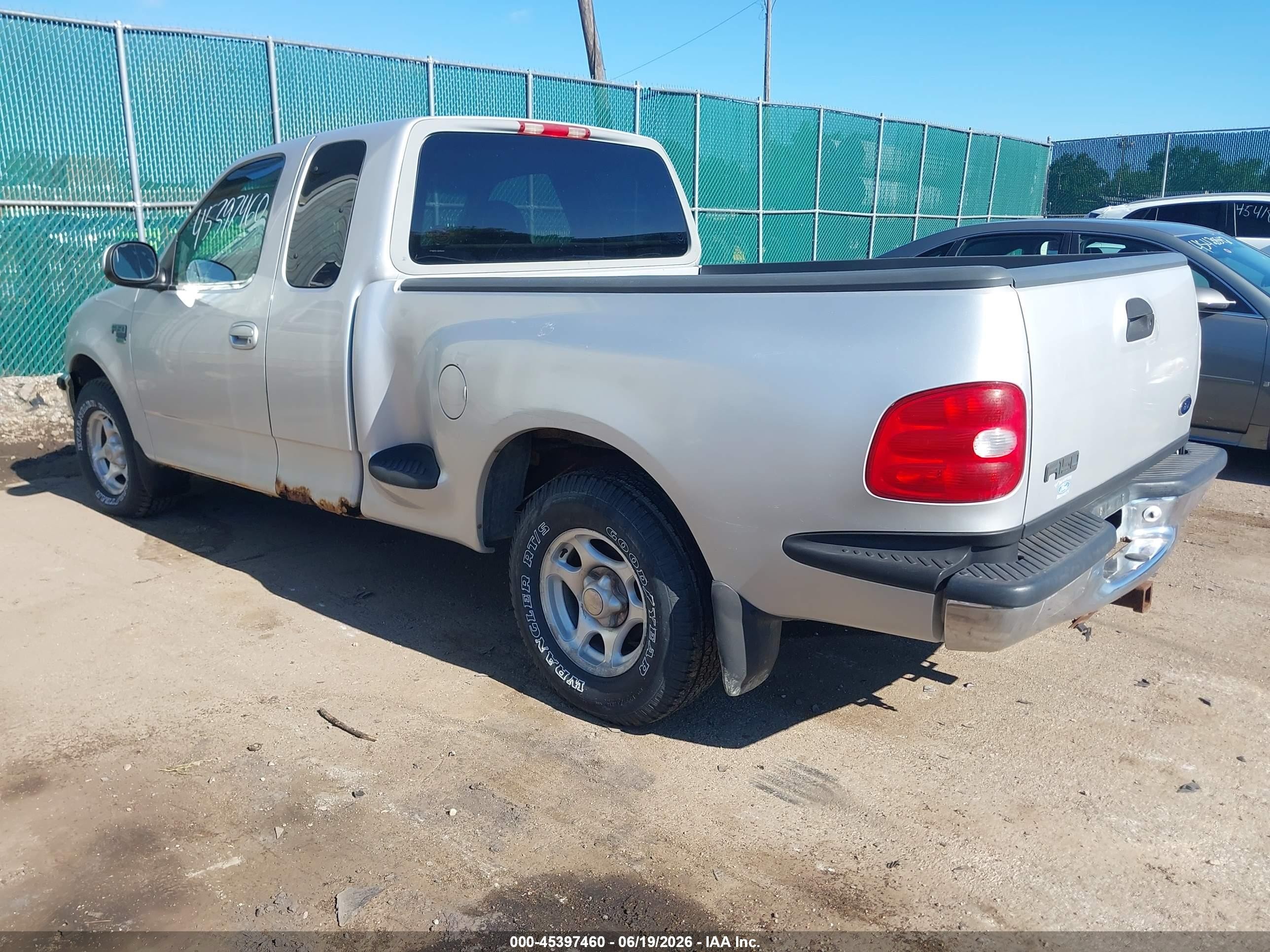 1998 Ford F-150 Lariat/xl/xlt Silver vin: 1FTZX0761WKB78428