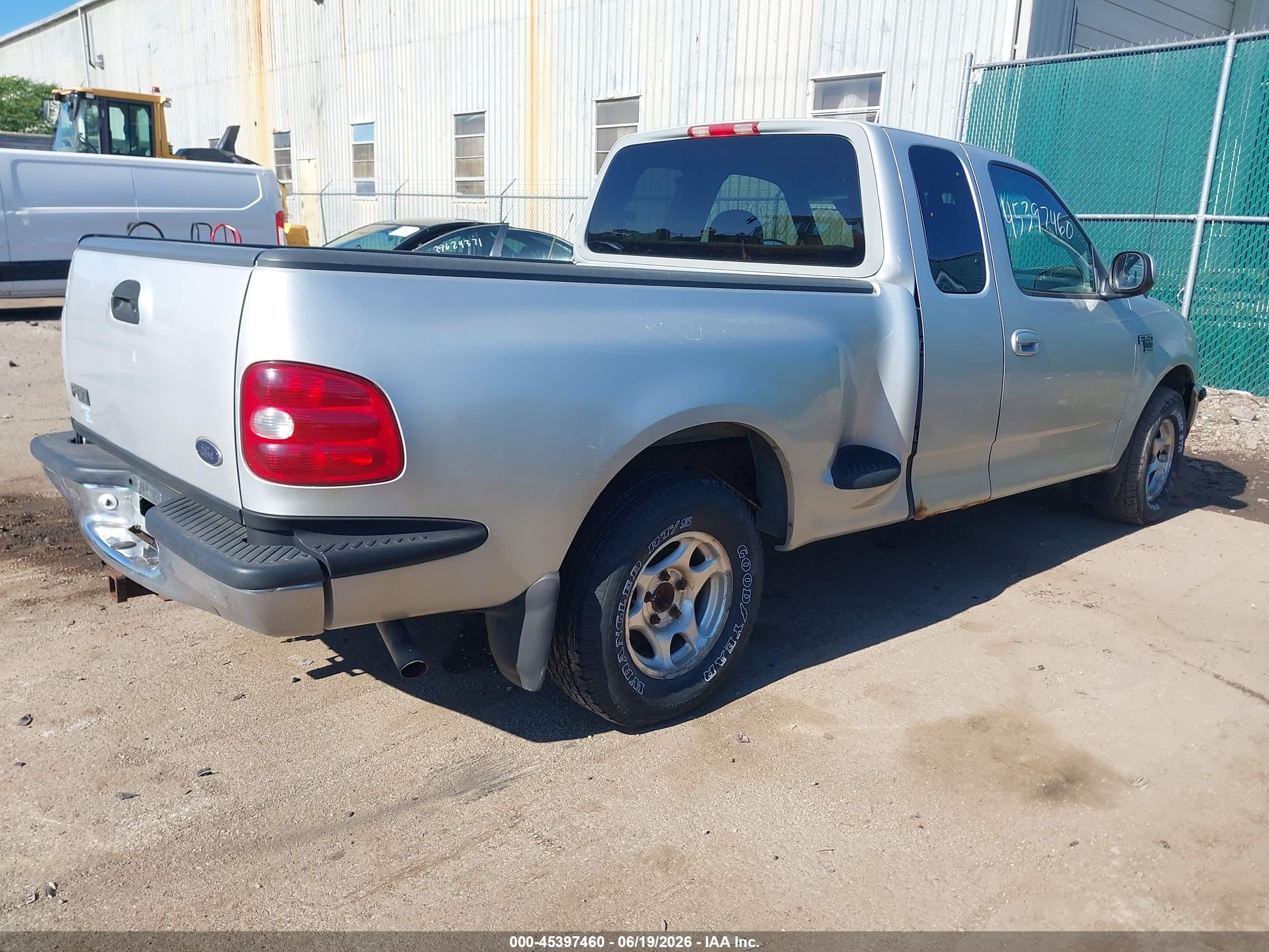 1998 Ford F-150 Lariat/xl/xlt Silver vin: 1FTZX0761WKB78428