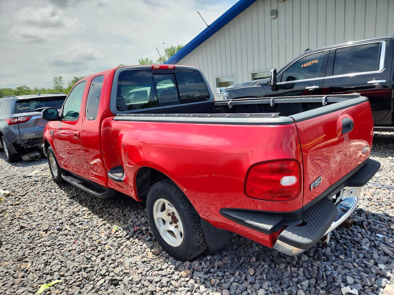 1998 Ford F150 Красный vin: 1FTZX0762WKB69091