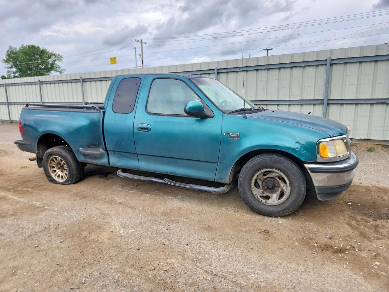 1998 Ford F150 Green vin: 1FTZX0768WKA31376