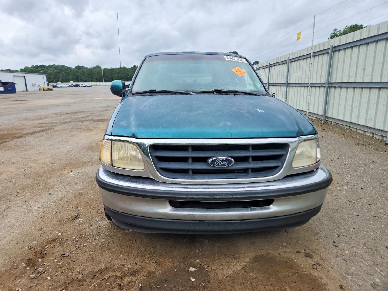 1998 Ford F150 Green vin: 1FTZX0768WKA31376