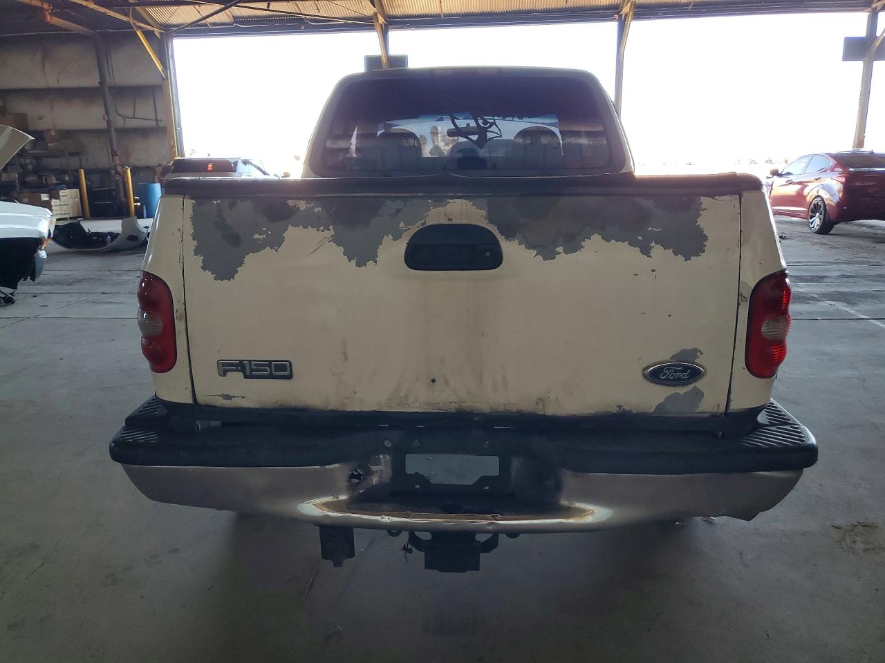 1998 Ford F150 White vin: 1FTZX0769WKB74787