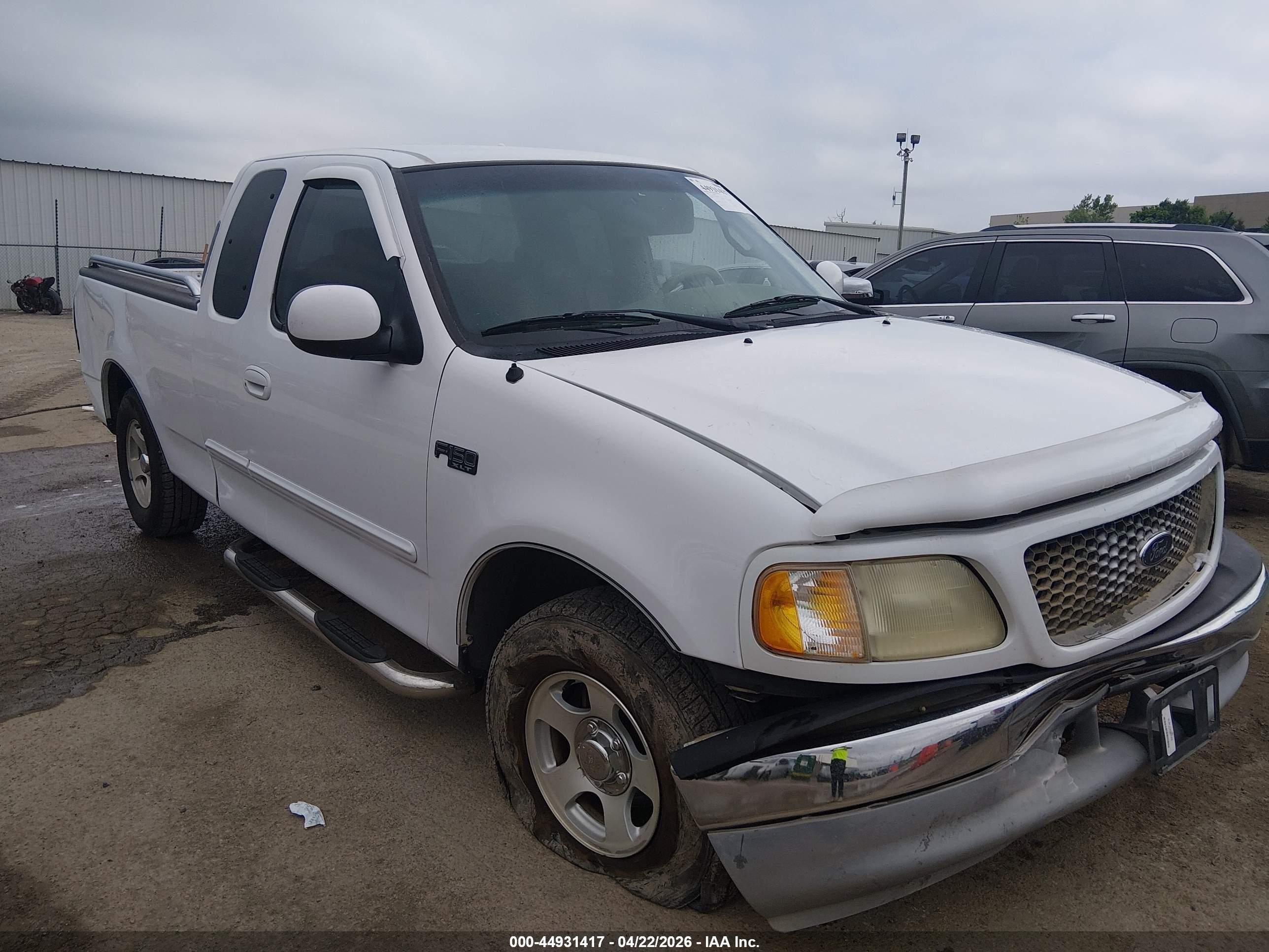 2001 Ford F-150 Xl/xlt Белый vin: 1FTZX17201KB87858