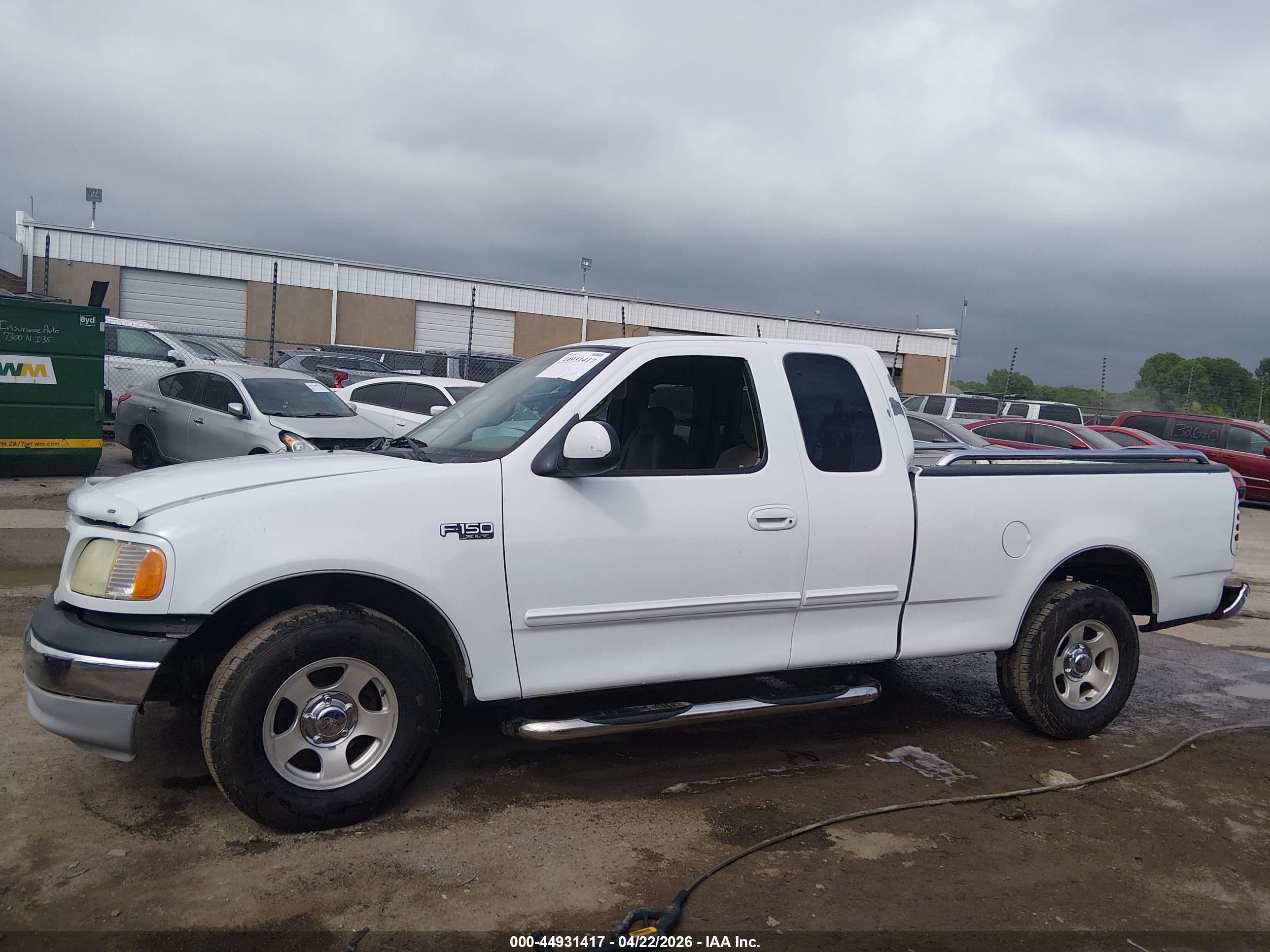 2001 Ford F-150 Xl/xlt Белый vin: 1FTZX17201KB87858