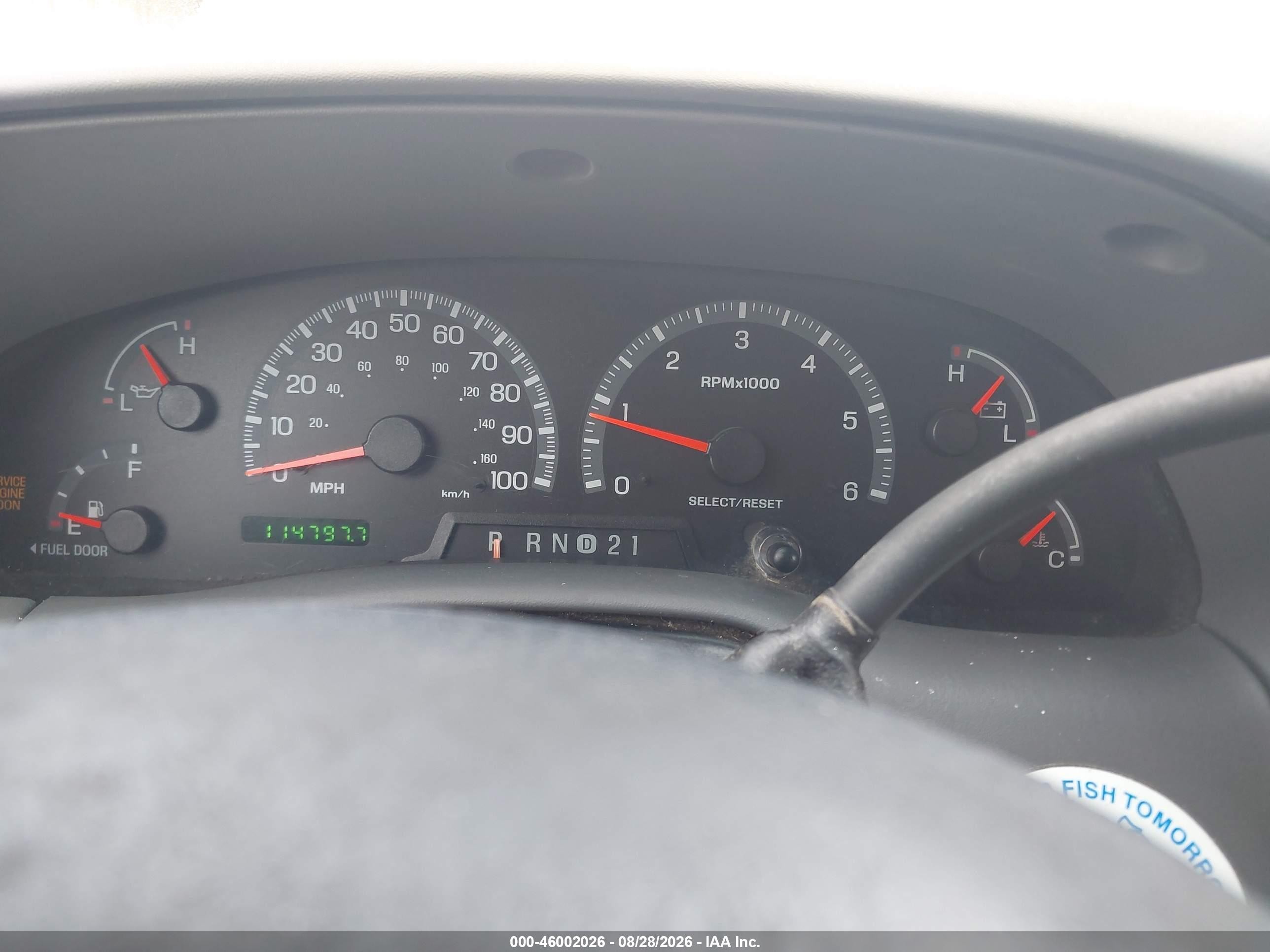 2000 Ford F-150 Work Series/xl/xlt White vin: 1FTZX1720YKB49329
