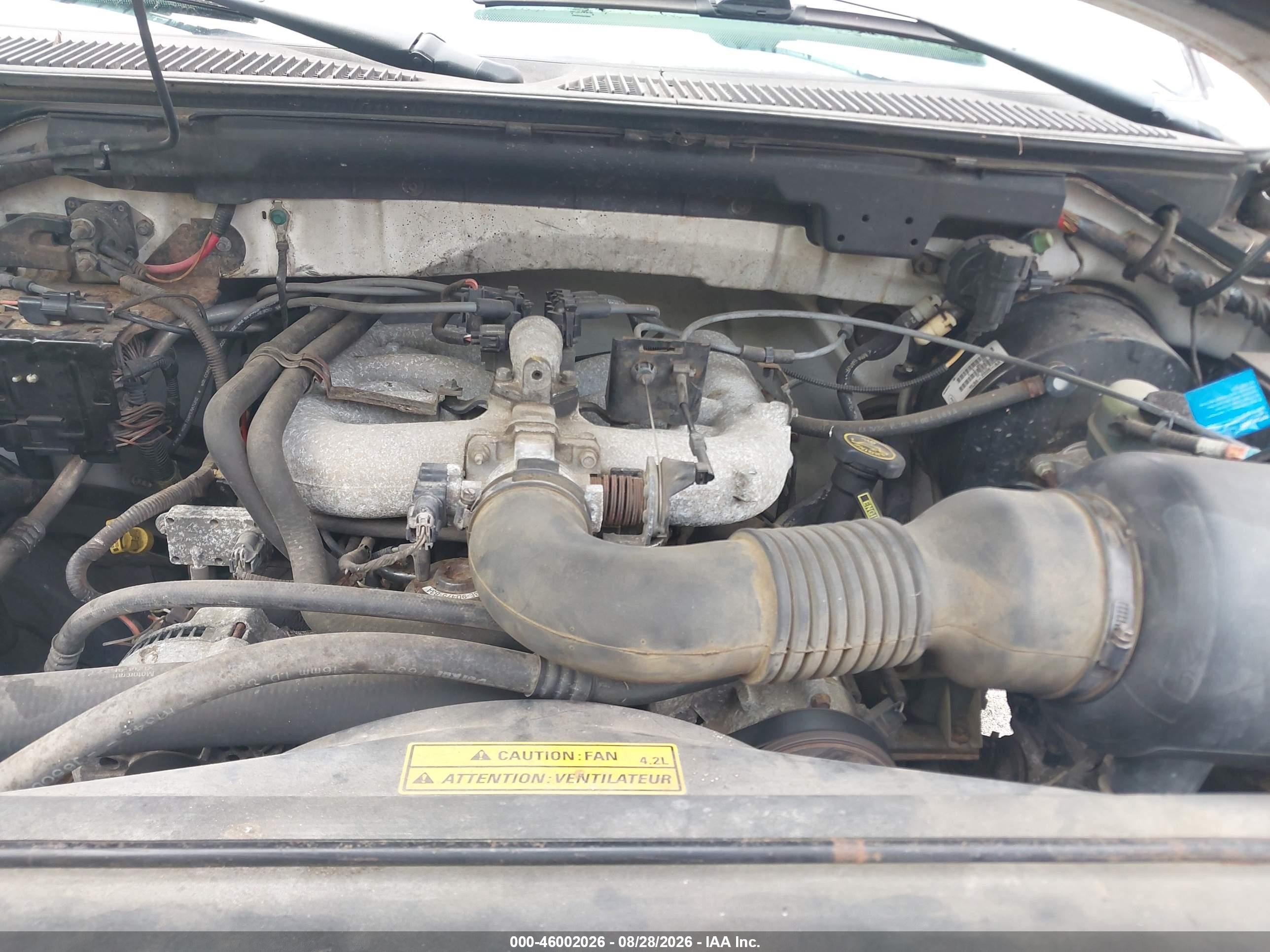 2000 Ford F-150 Work Series/xl/xlt White vin: 1FTZX1720YKB49329