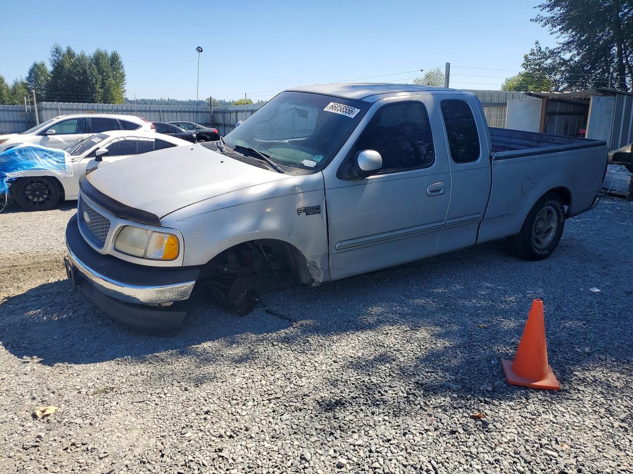 1FTZX1720YNB55467
