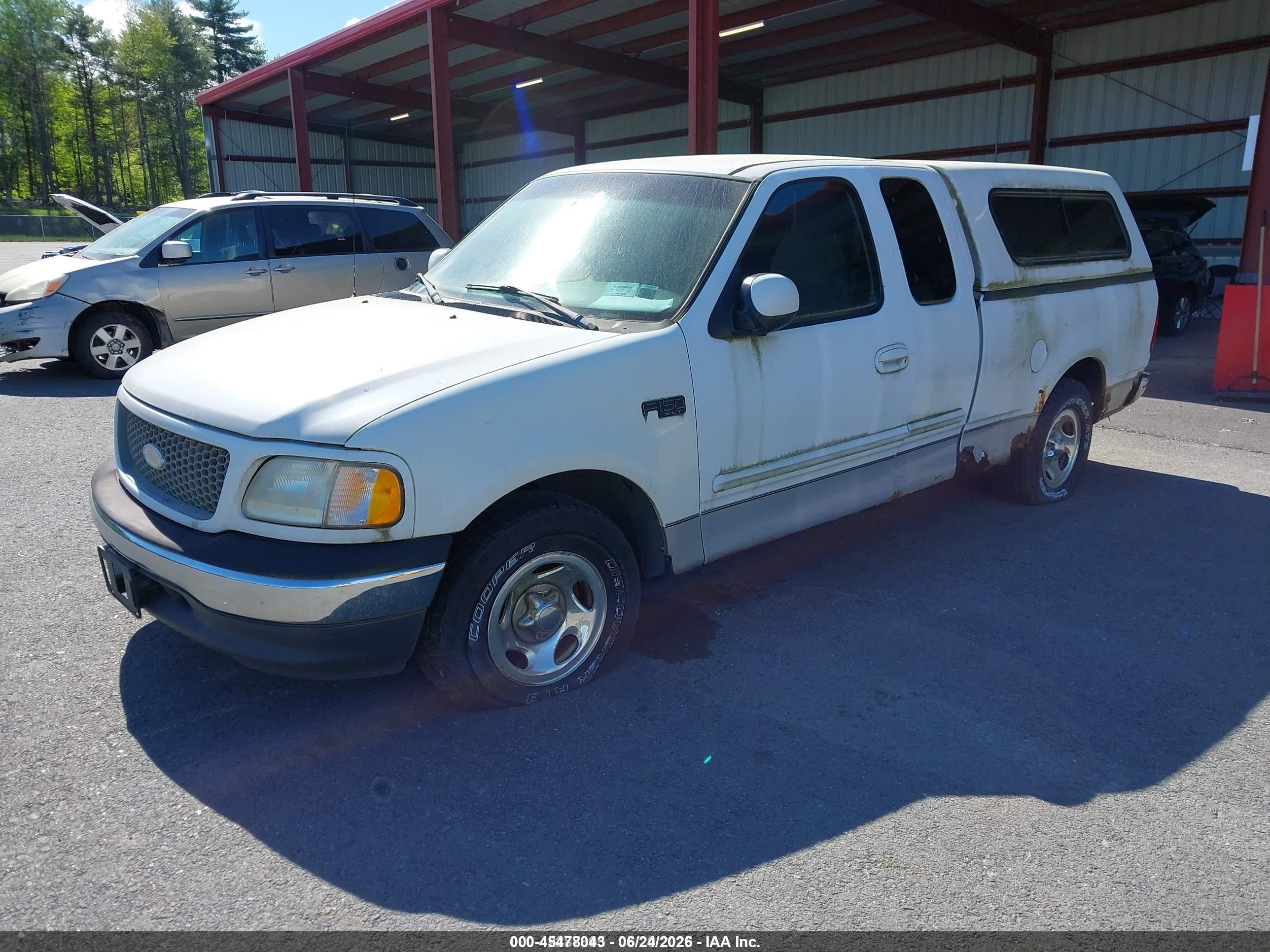 2000 Ford F-150 Work Series/xl/xlt White vin: 1FTZX1720YNB99551