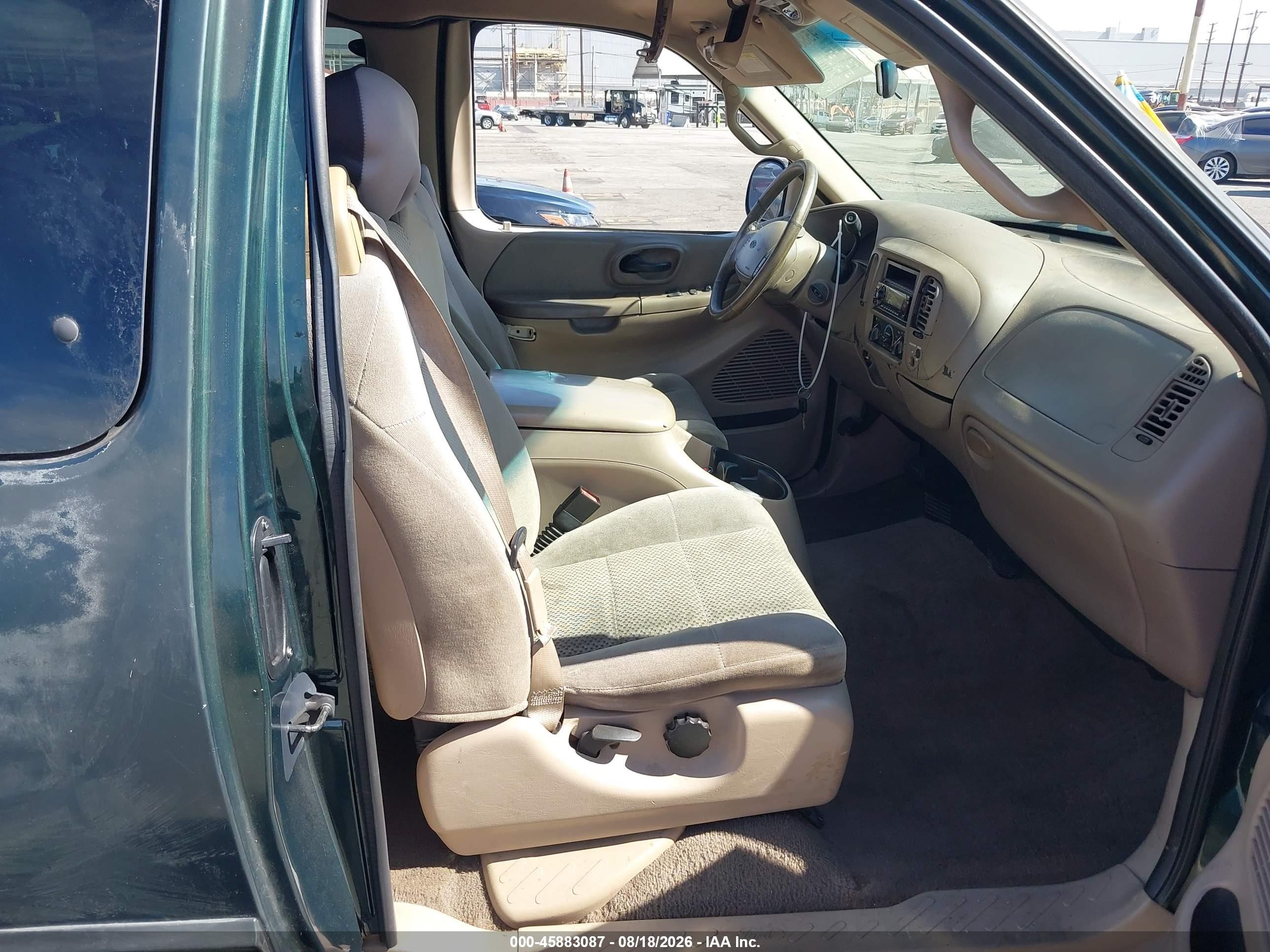 2001 Ford F-150 Xl/xlt Зеленый vin: 1FTZX17211NB69478