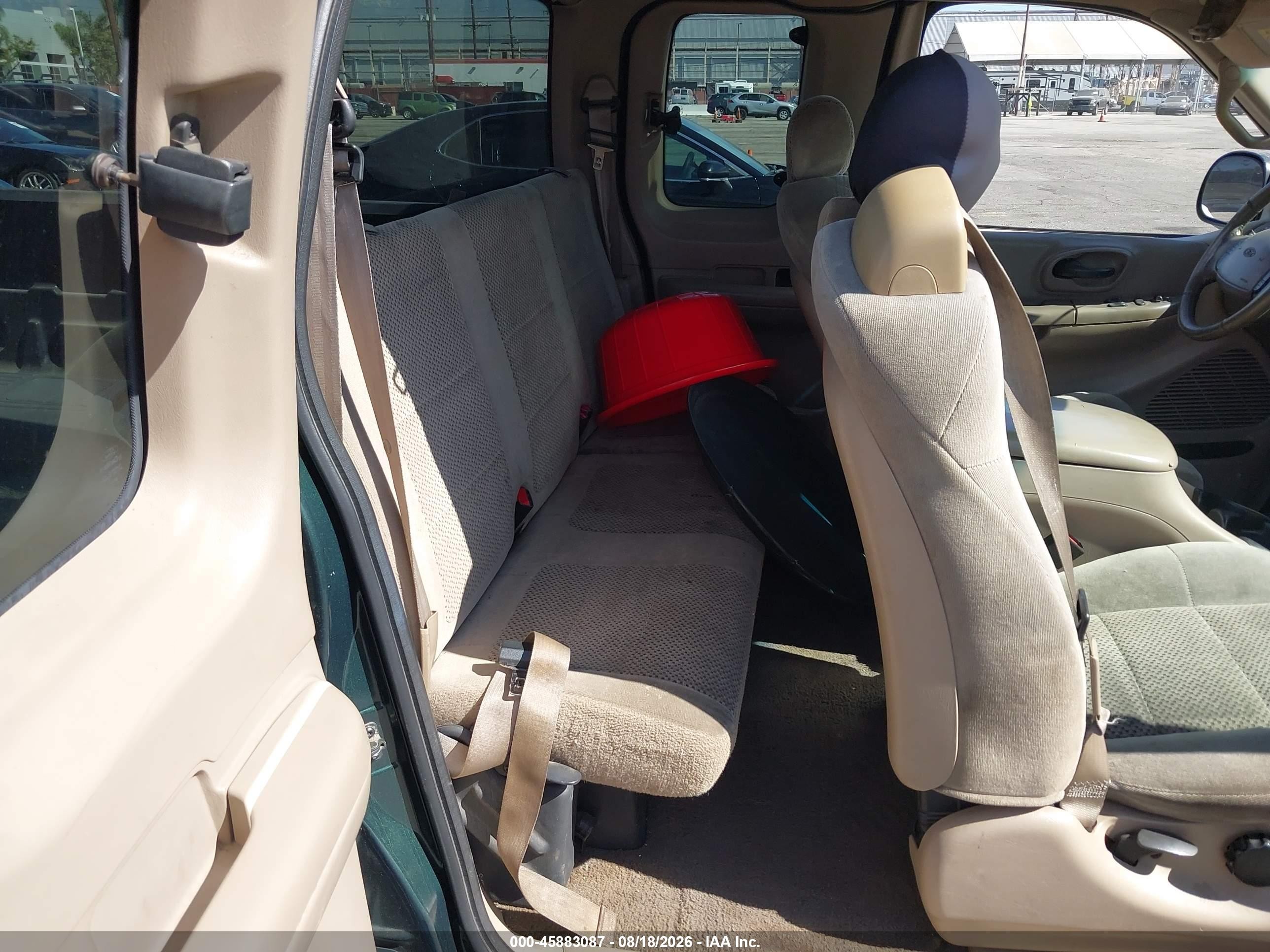 2001 Ford F-150 Xl/xlt Зеленый vin: 1FTZX17211NB69478