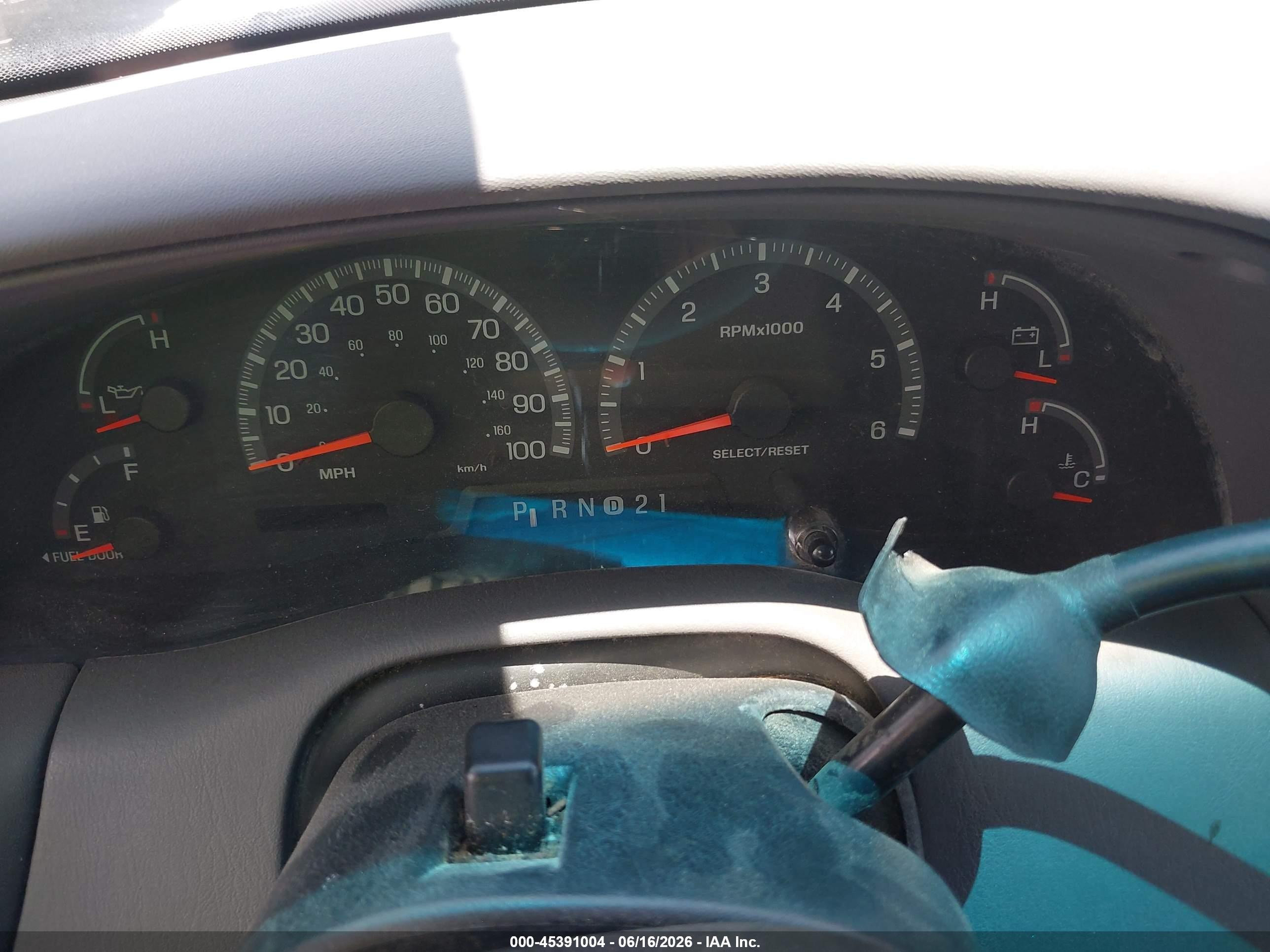 1999 Ford F-150 Work Series/xl/xlt Красный vin: 1FTZX1721XKB75078