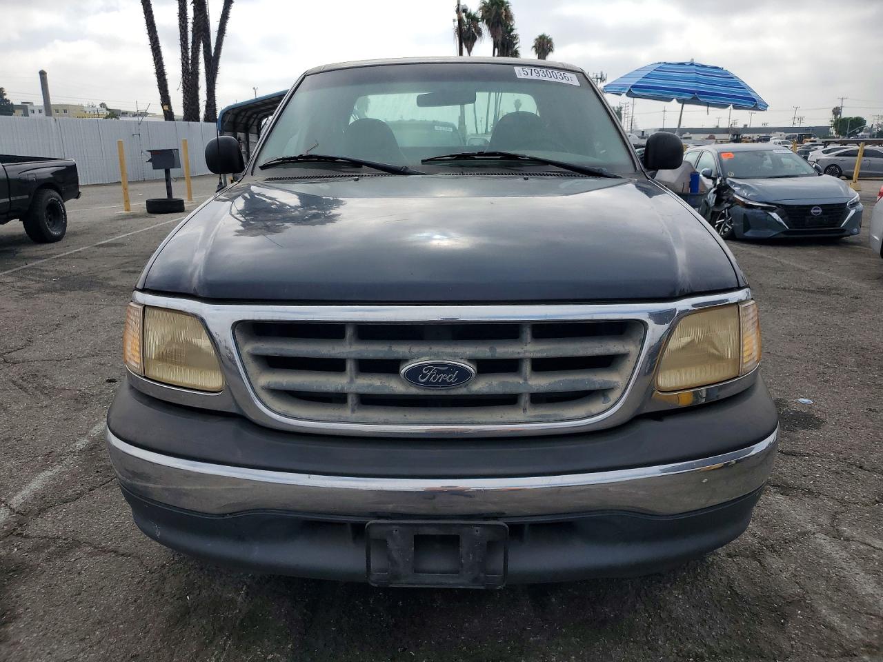 2000 Ford F150 Blue vin: 1FTZX1721YKB23838