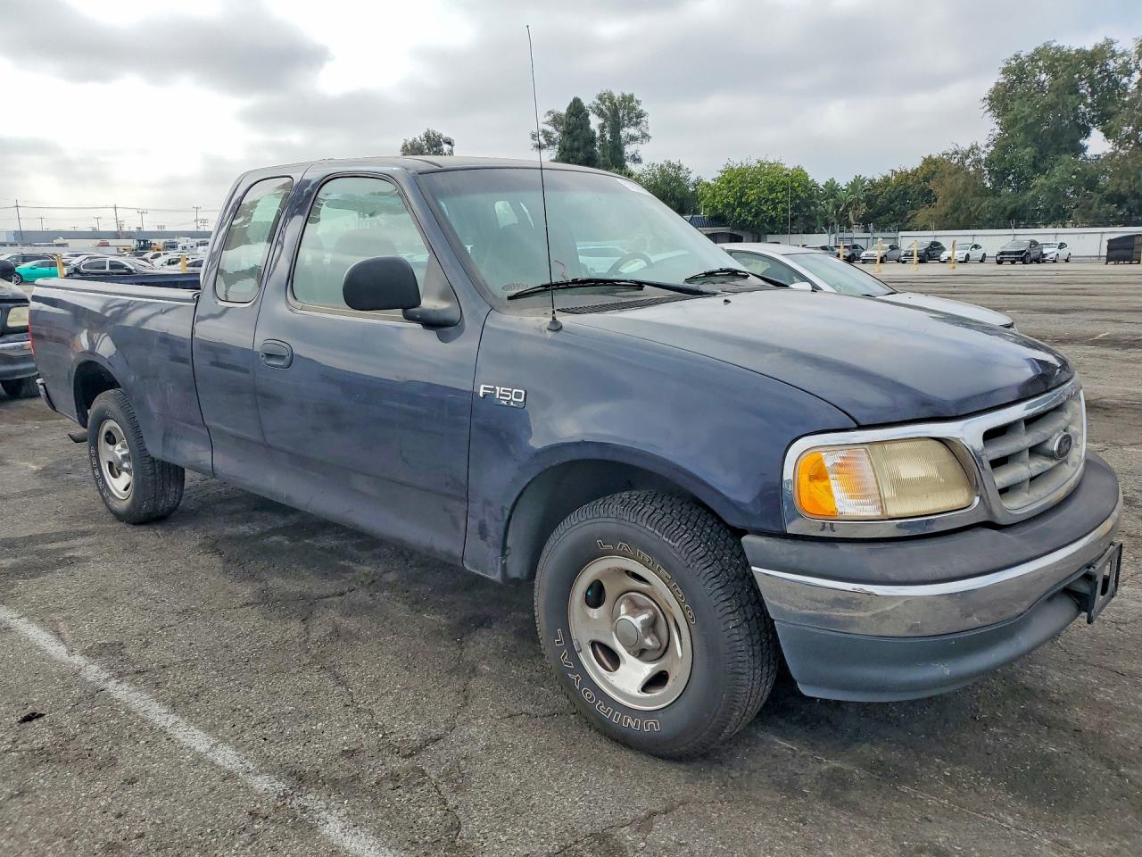 2000 Ford F150 Blue vin: 1FTZX1721YKB23838