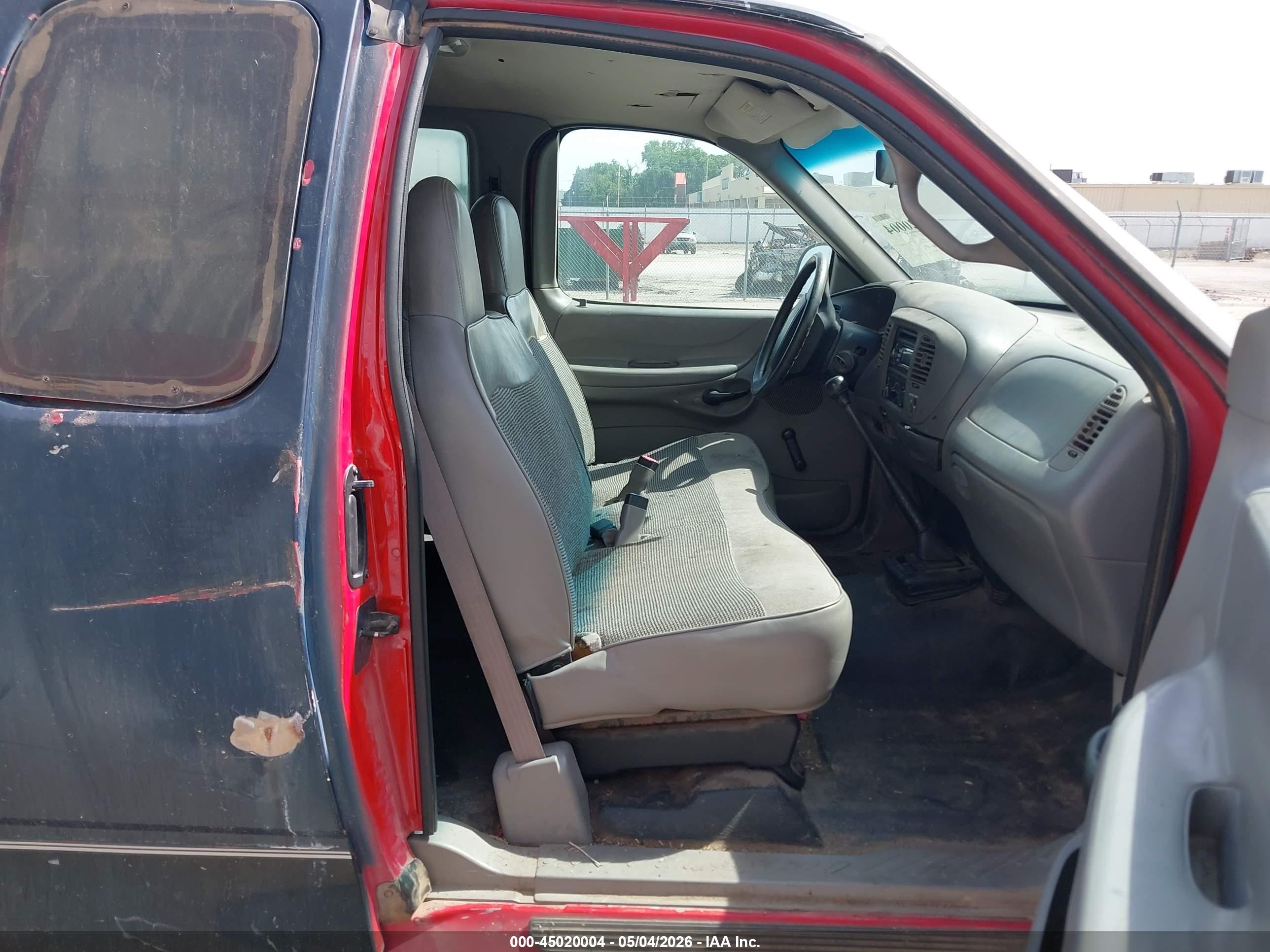 1998 Ford F-150   Blue vin: 1FTZX1722WNB52261