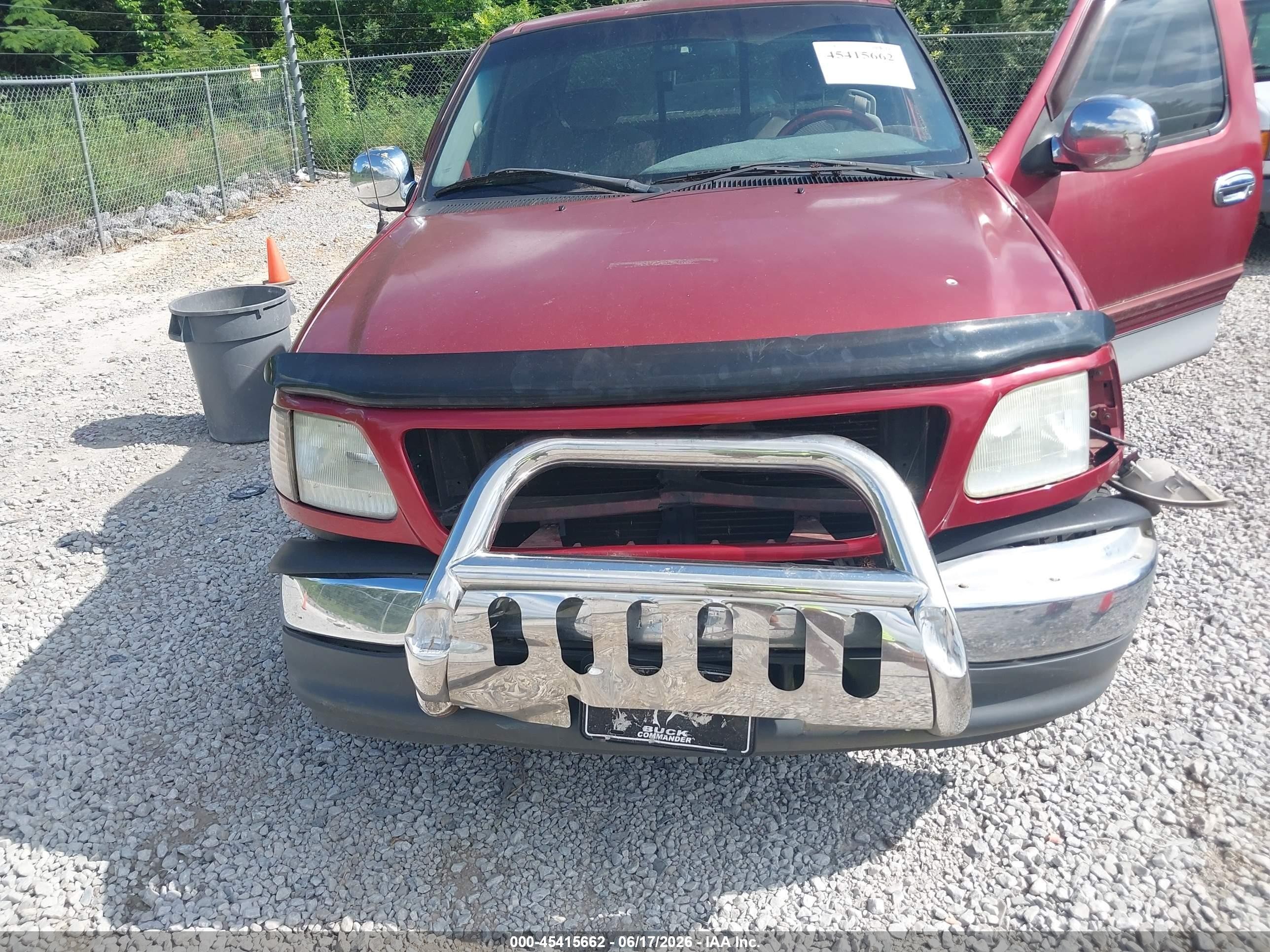 2001 Ford F-150 Xl/xlt Maroon vin: 1FTZX17241NA99863