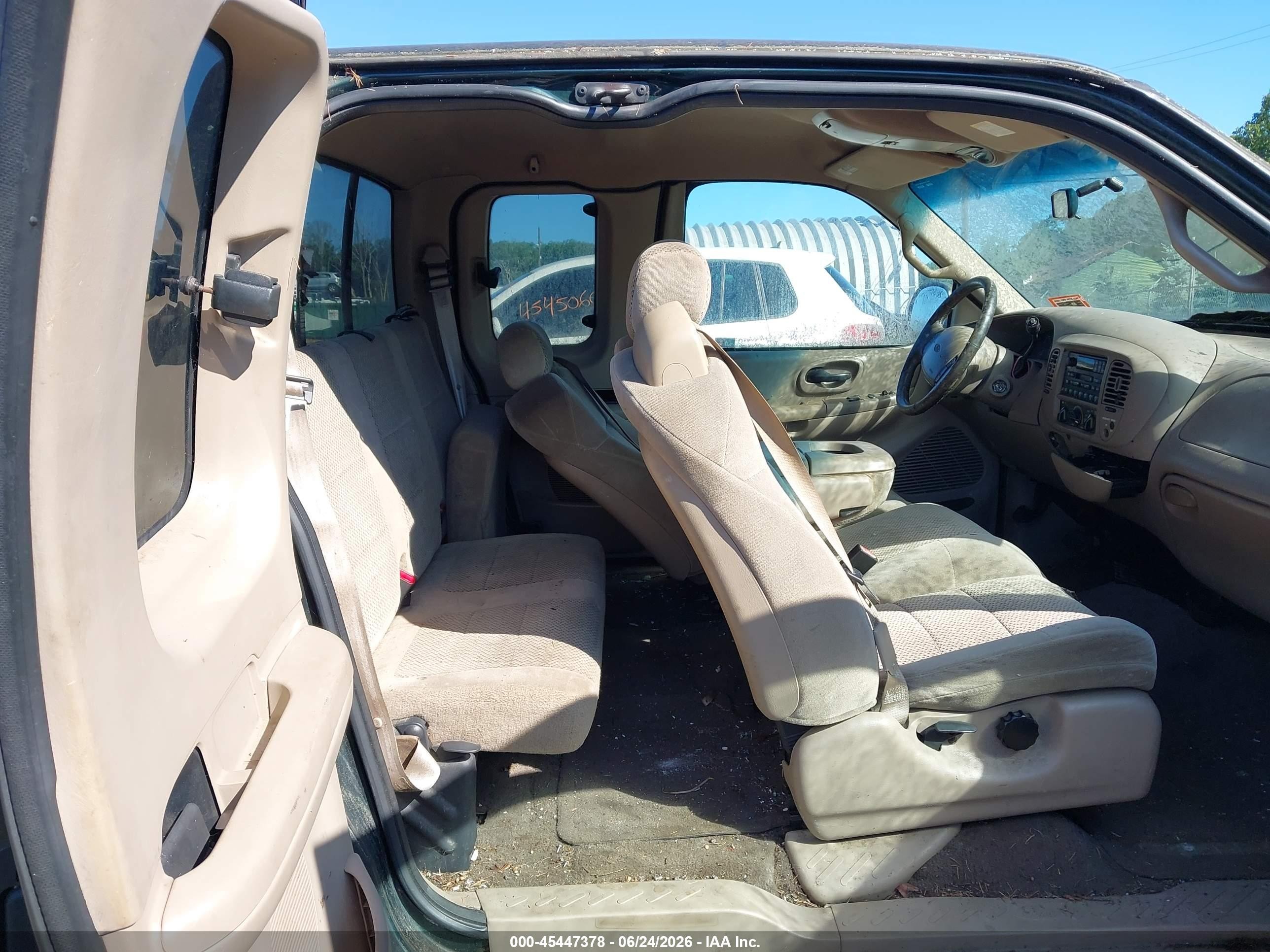 2001 Ford F-150 Xl/xlt Зеленый vin: 1FTZX17241NB50164