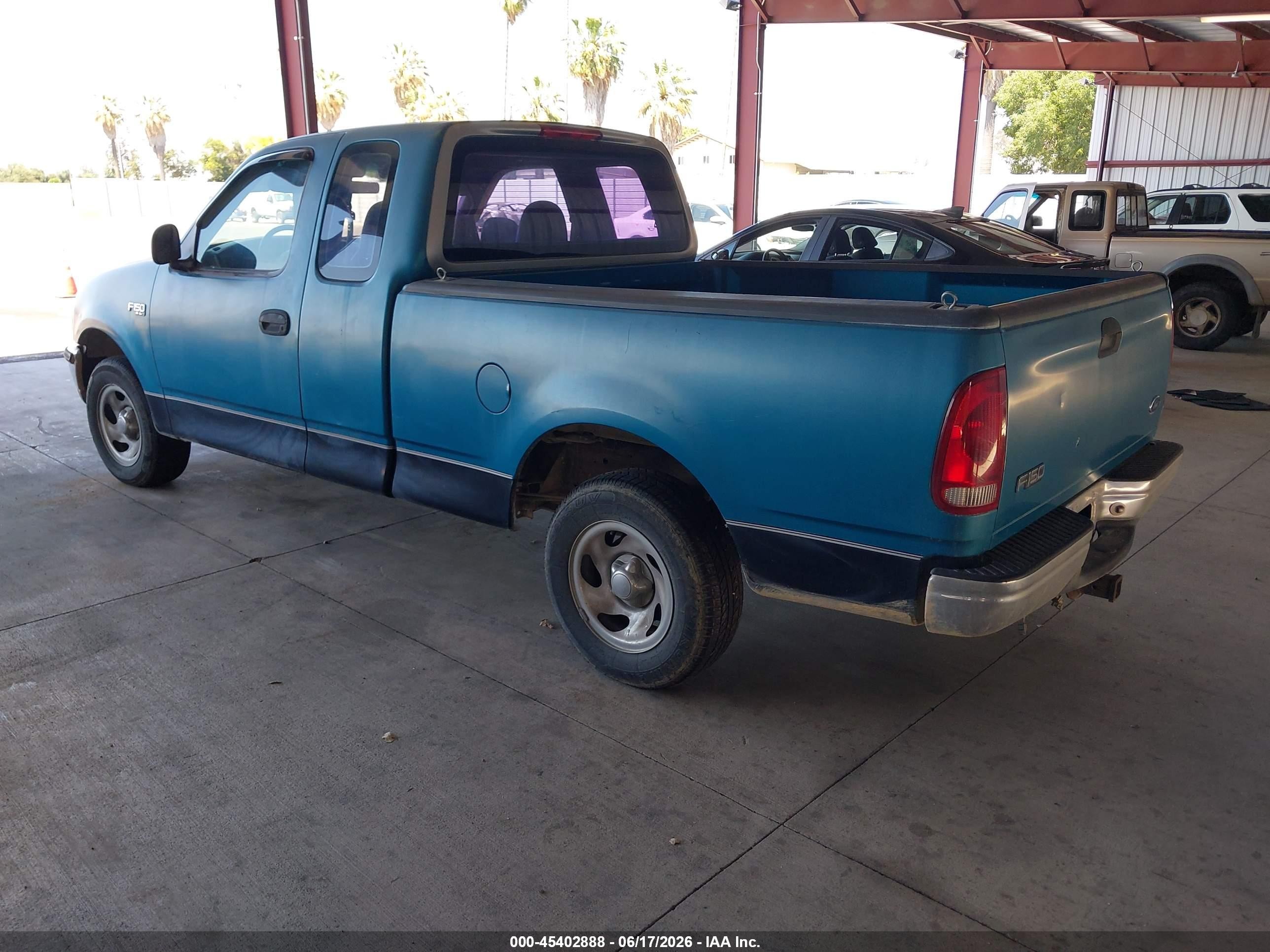 1998 Ford F-150 Standard/xl/xlt Light Blue vin: 1FTZX1724WKA83008