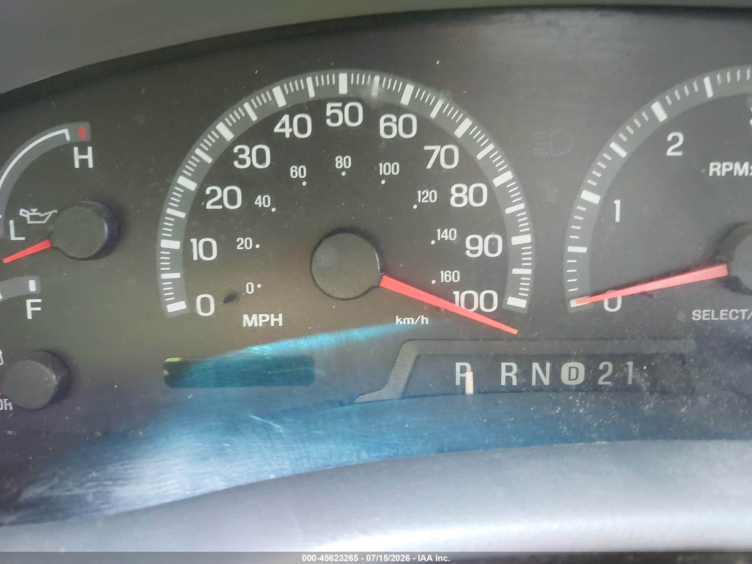 2000 Ford F-150 Work Series/xl/xlt Silver vin: 1FTZX1724YNB72675