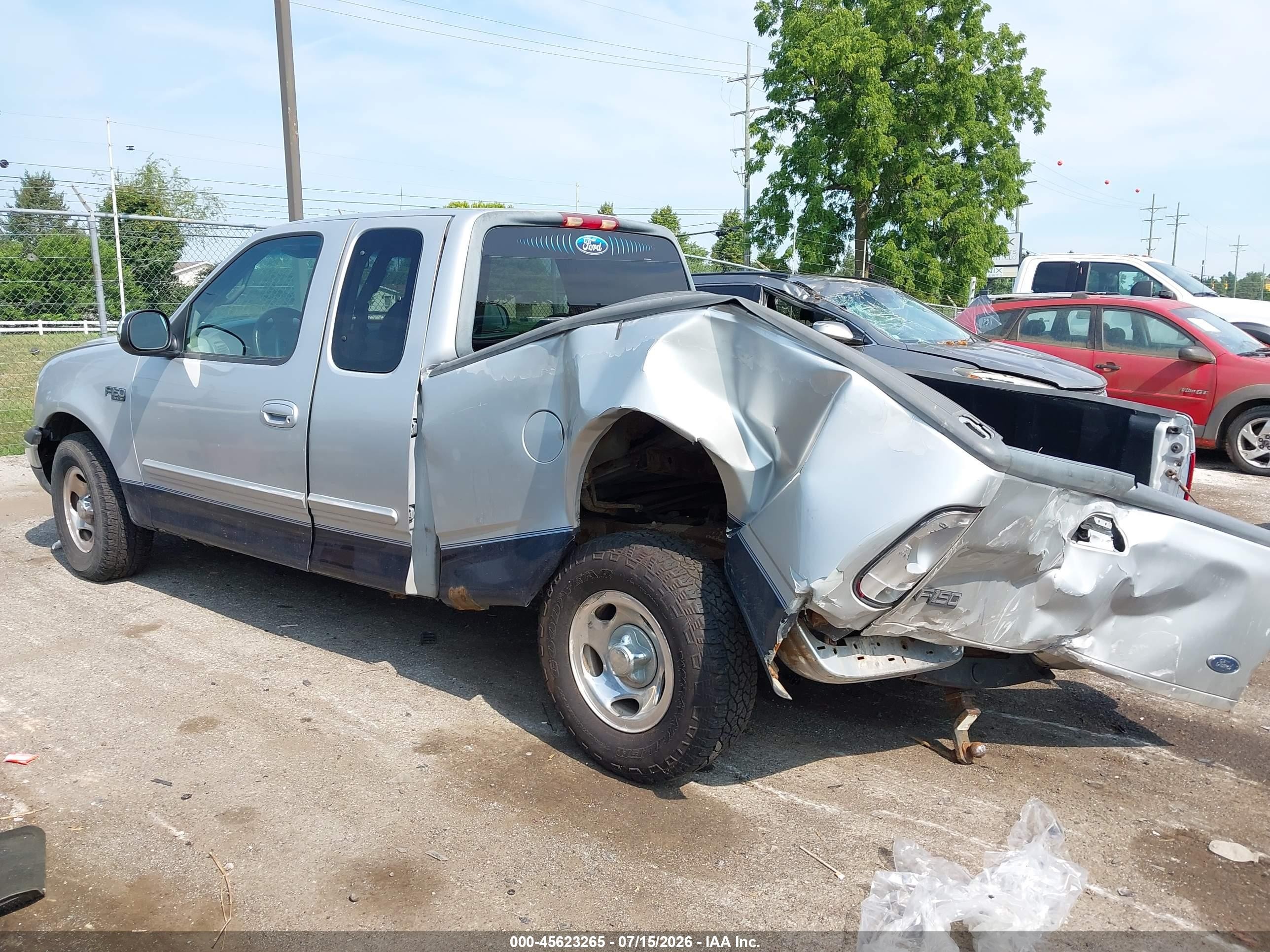 2000 Ford F-150 Work Series/xl/xlt Silver vin: 1FTZX1724YNB72675