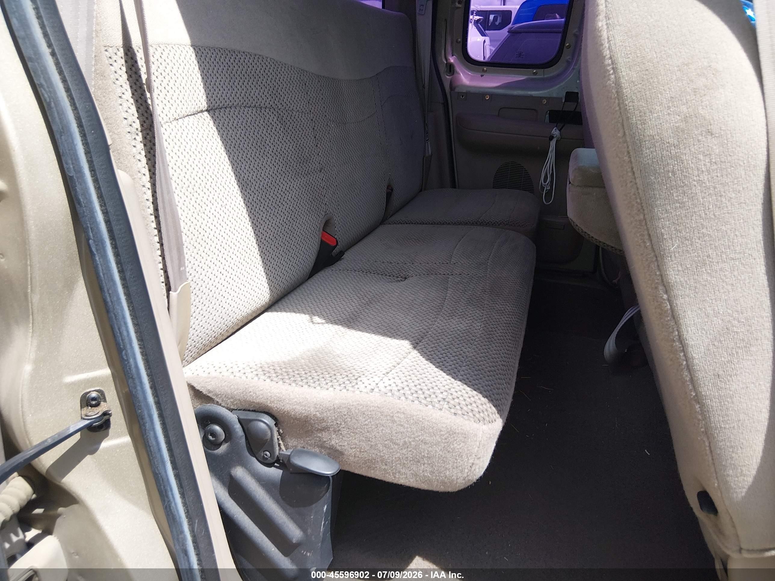 2000 Ford F-150 Work Series/xl/xlt Gold vin: 1FTZX1725YNA78837