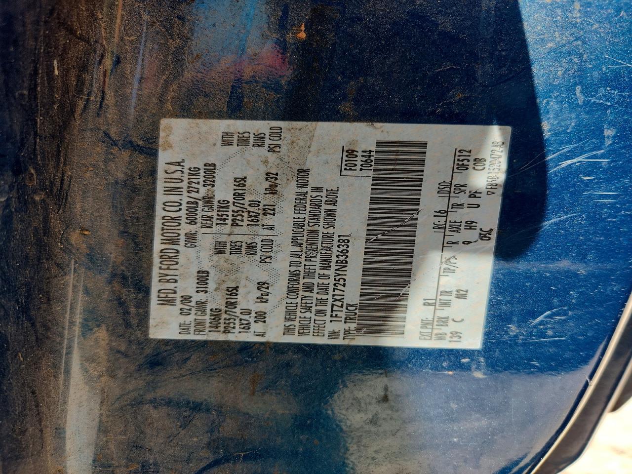 2000 Ford F150 Синий vin: 1FTZX1725YNB36381