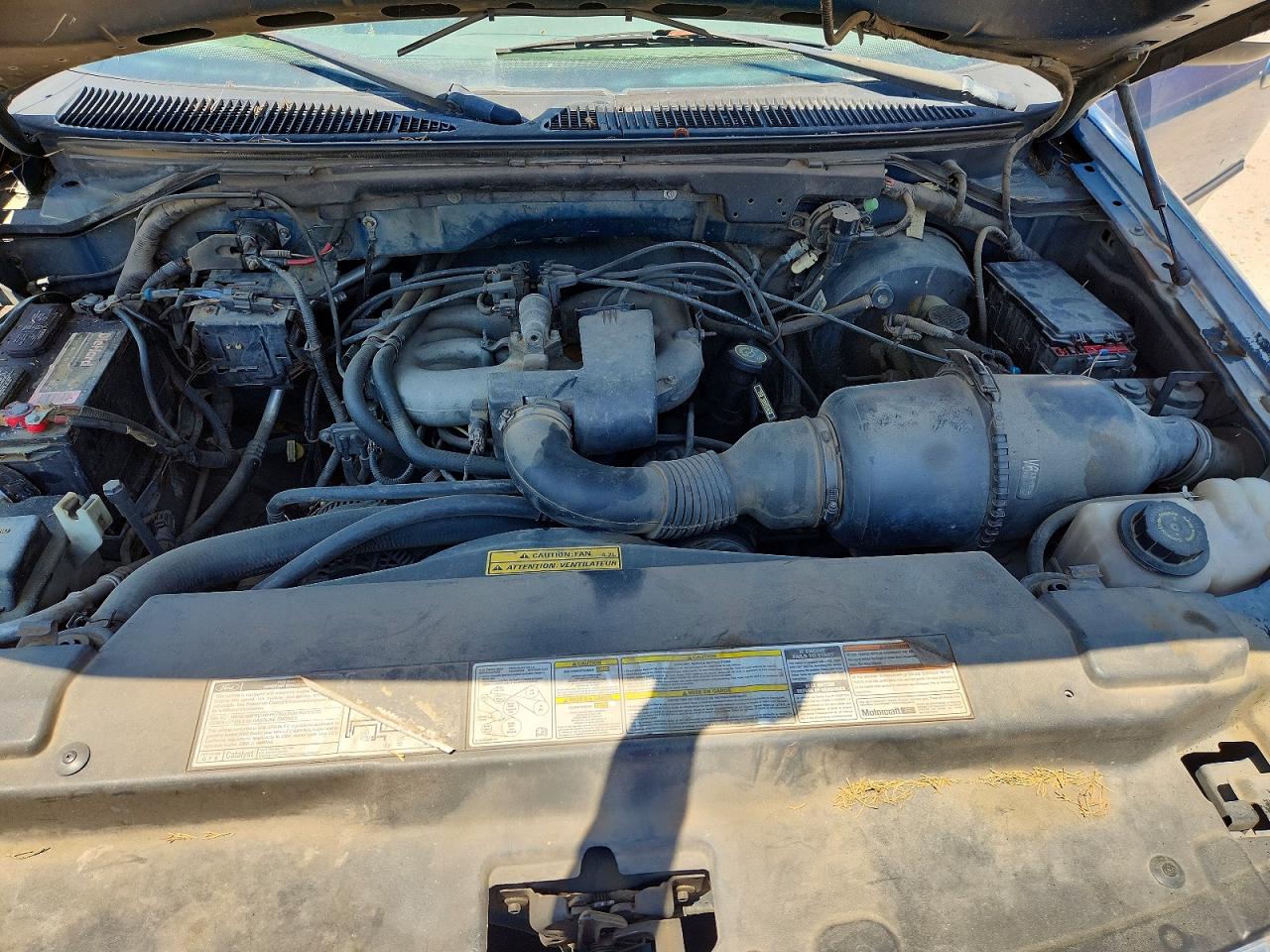 2000 Ford F150 Синий vin: 1FTZX1725YNB36381