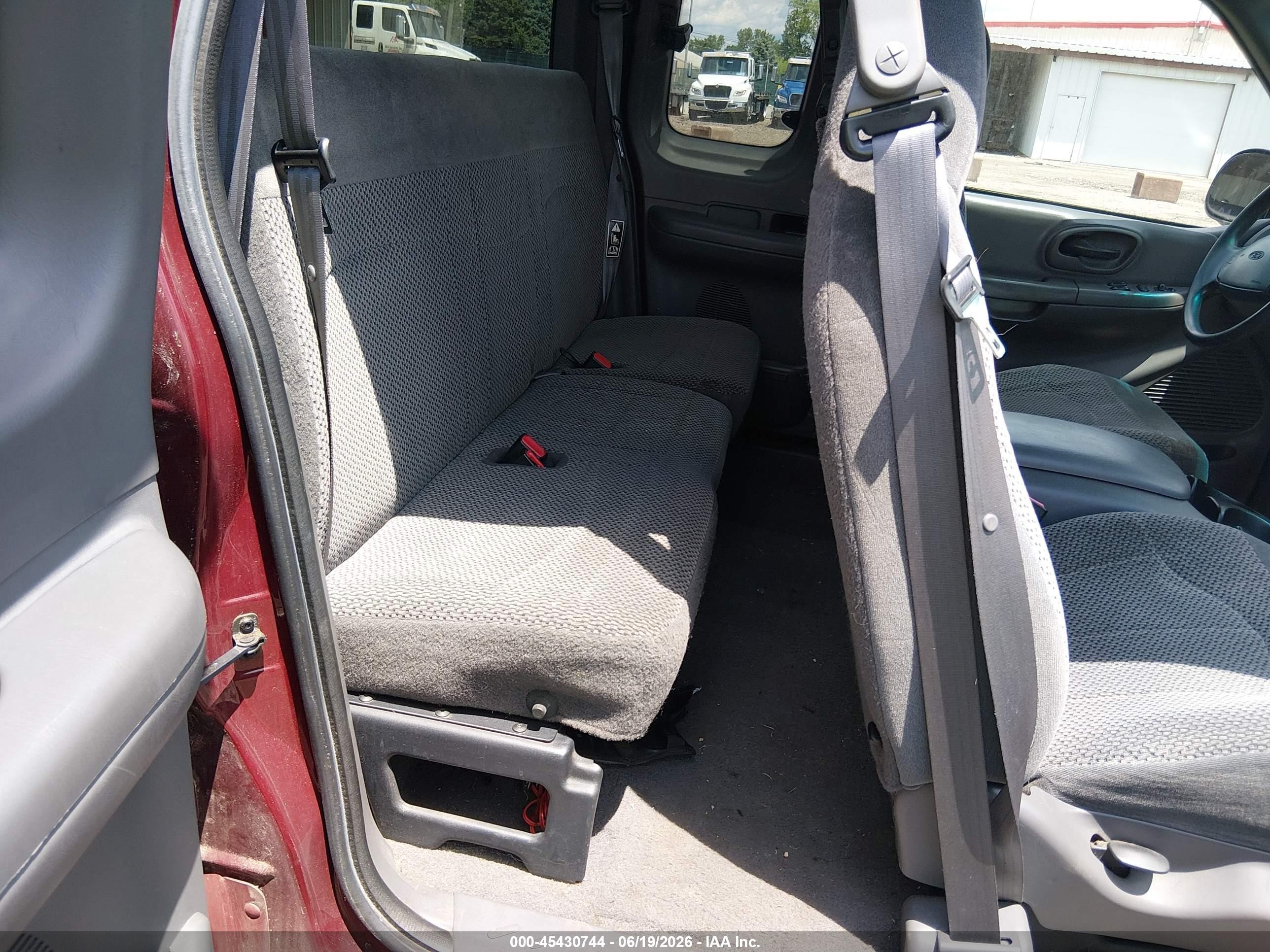 1999 Ford F-150 Work Series/xl/xlt Темно-бордовый vin: 1FTZX1726XNB47839