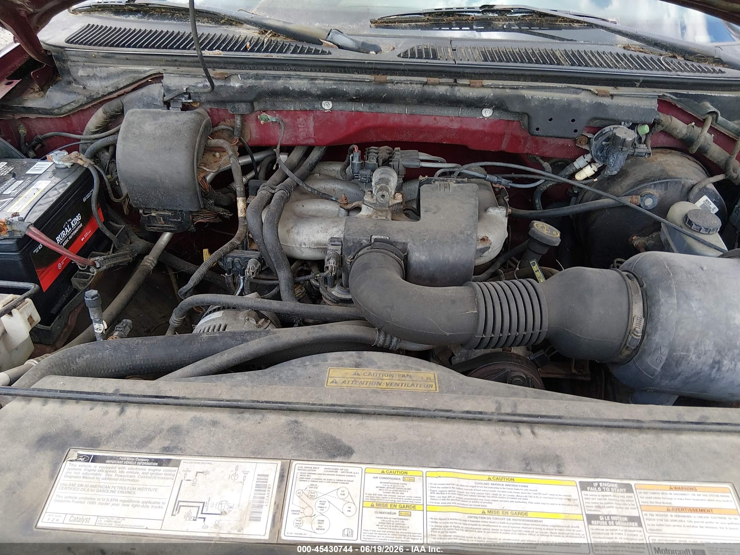 1999 Ford F-150 Work Series/xl/xlt Темно-бордовый vin: 1FTZX1726XNB47839