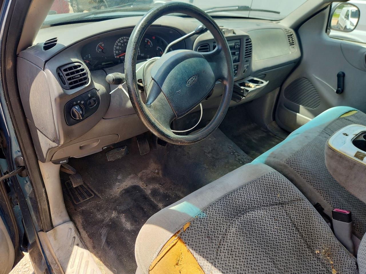 2000 Ford F150 Green vin: 1FTZX1726YNB69776